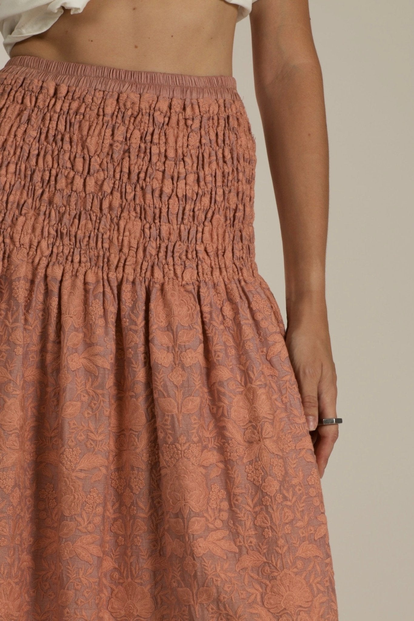 PEACH SILK EMBROIDERED SKIRT DRESS LISA - MOMO STUDIO BERLIN - Berlin Concept Store - sustainable & ethical fashion