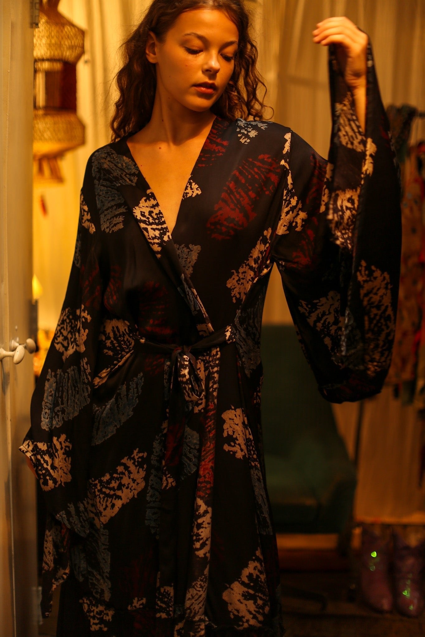 PINA SILK KIMONO RED AND BLUE ARTIST - MOMO STUDIO BERLIN - Berlin Concept Store - sustainable & ethical fashion