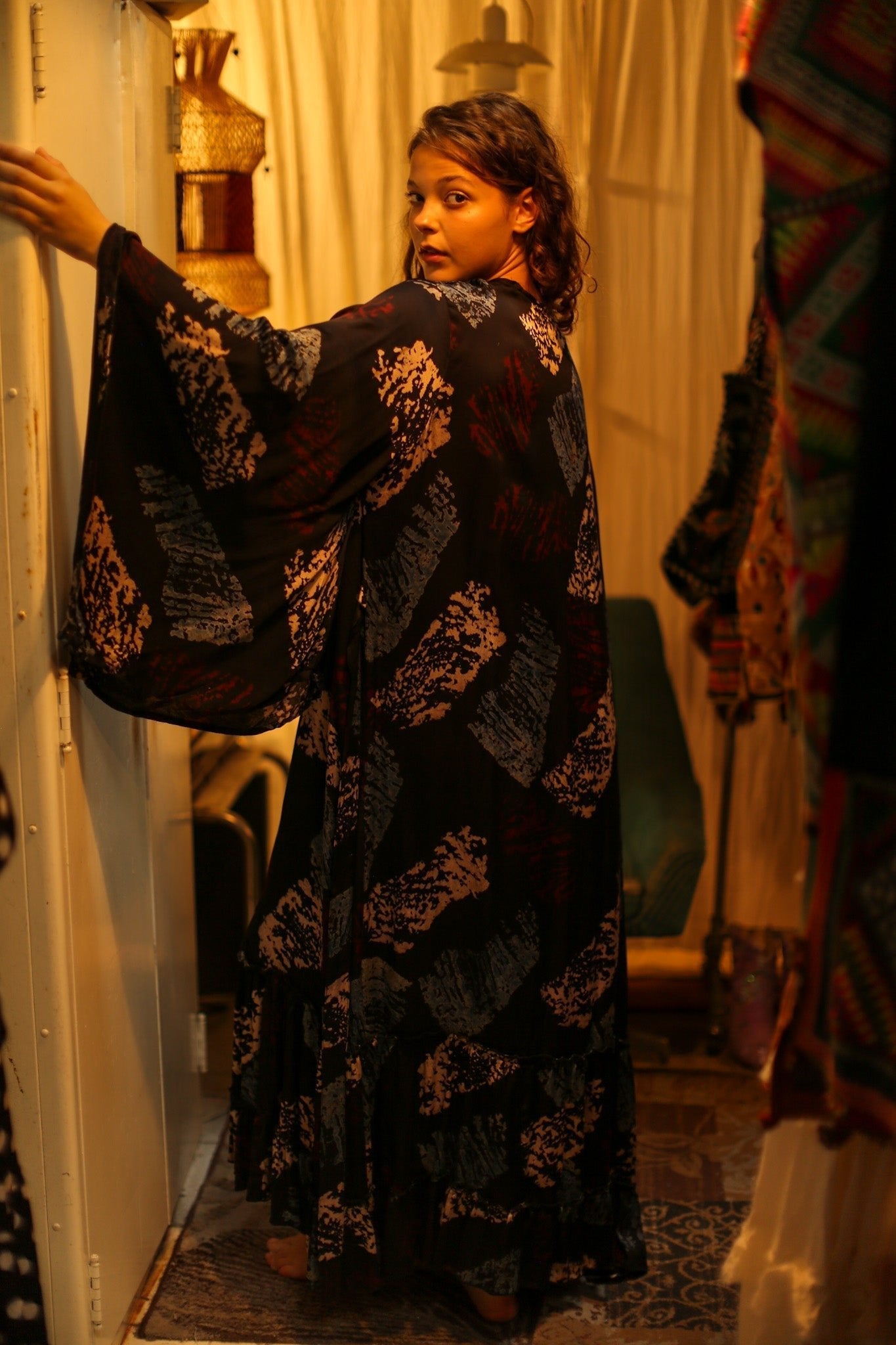 PINA SILK KIMONO RED AND BLUE ARTIST - MOMO STUDIO BERLIN - Berlin Concept Store - sustainable & ethical fashion