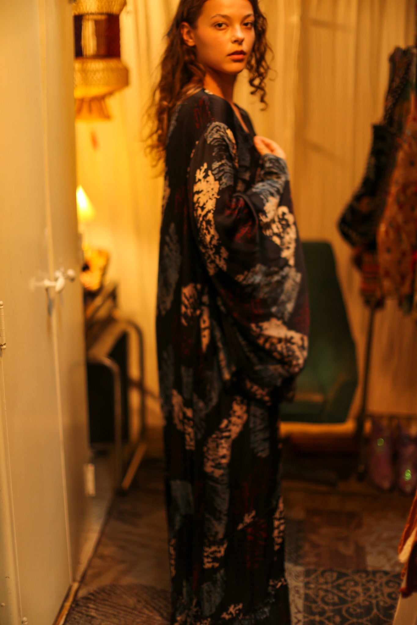 PINA SILK KIMONO RED AND BLUE ARTIST - MOMO STUDIO BERLIN - Berlin Concept Store - sustainable & ethical fashion