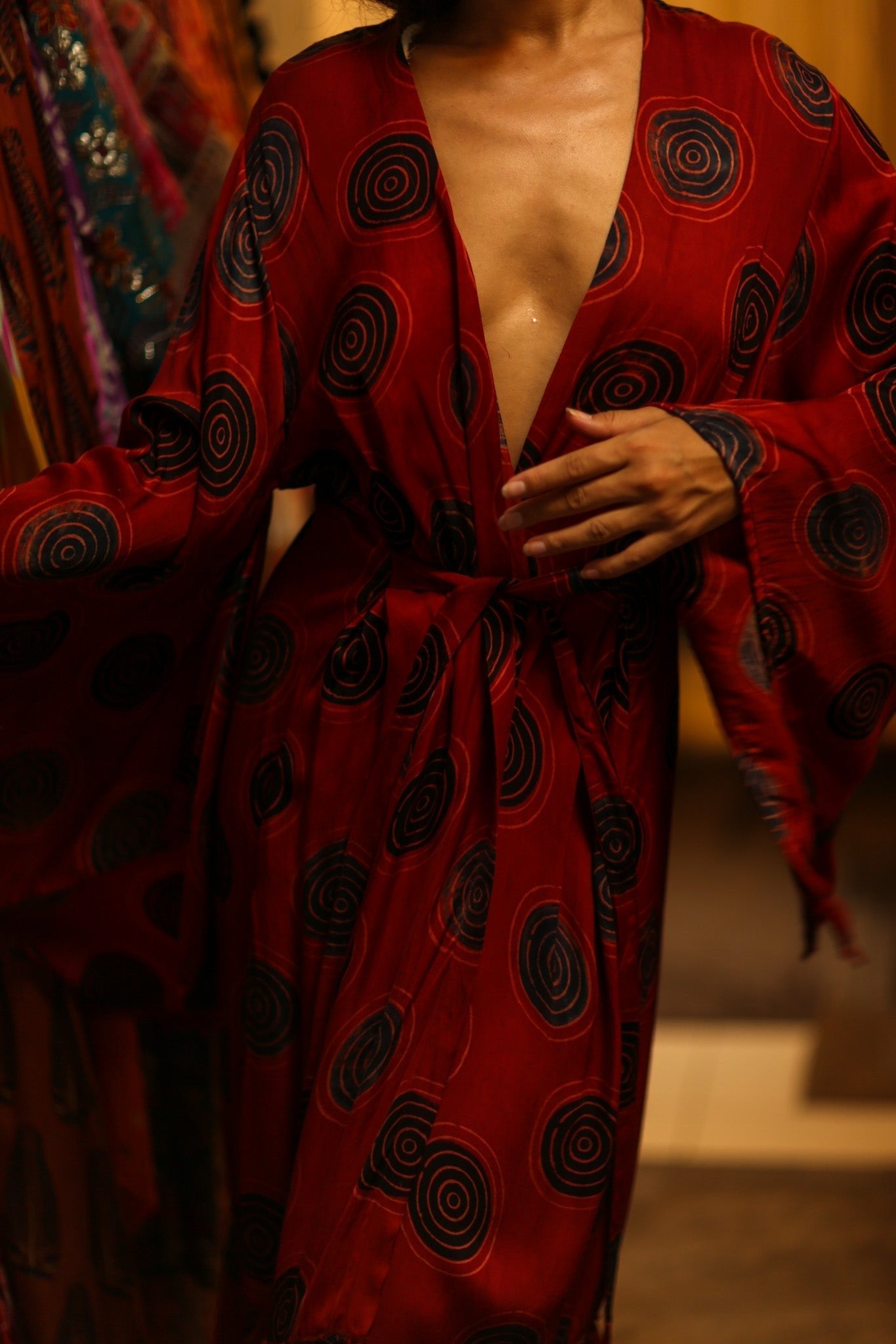 PINA SILK KIMONO RED CIRCLE - MOMO STUDIO BERLIN - Berlin Concept Store - sustainable & ethical fashion
