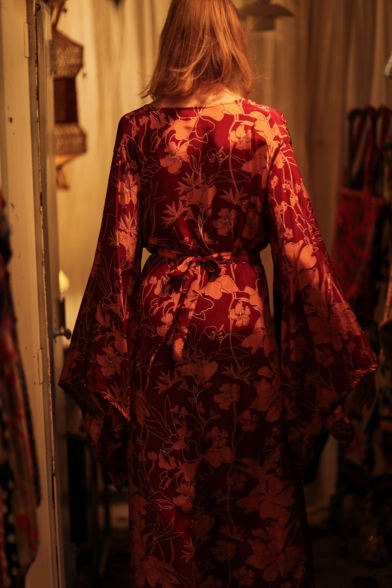 PINA SILK KIMONO RED FLOWER - MOMO STUDIO BERLIN - Berlin Concept Store - sustainable & ethical fashion