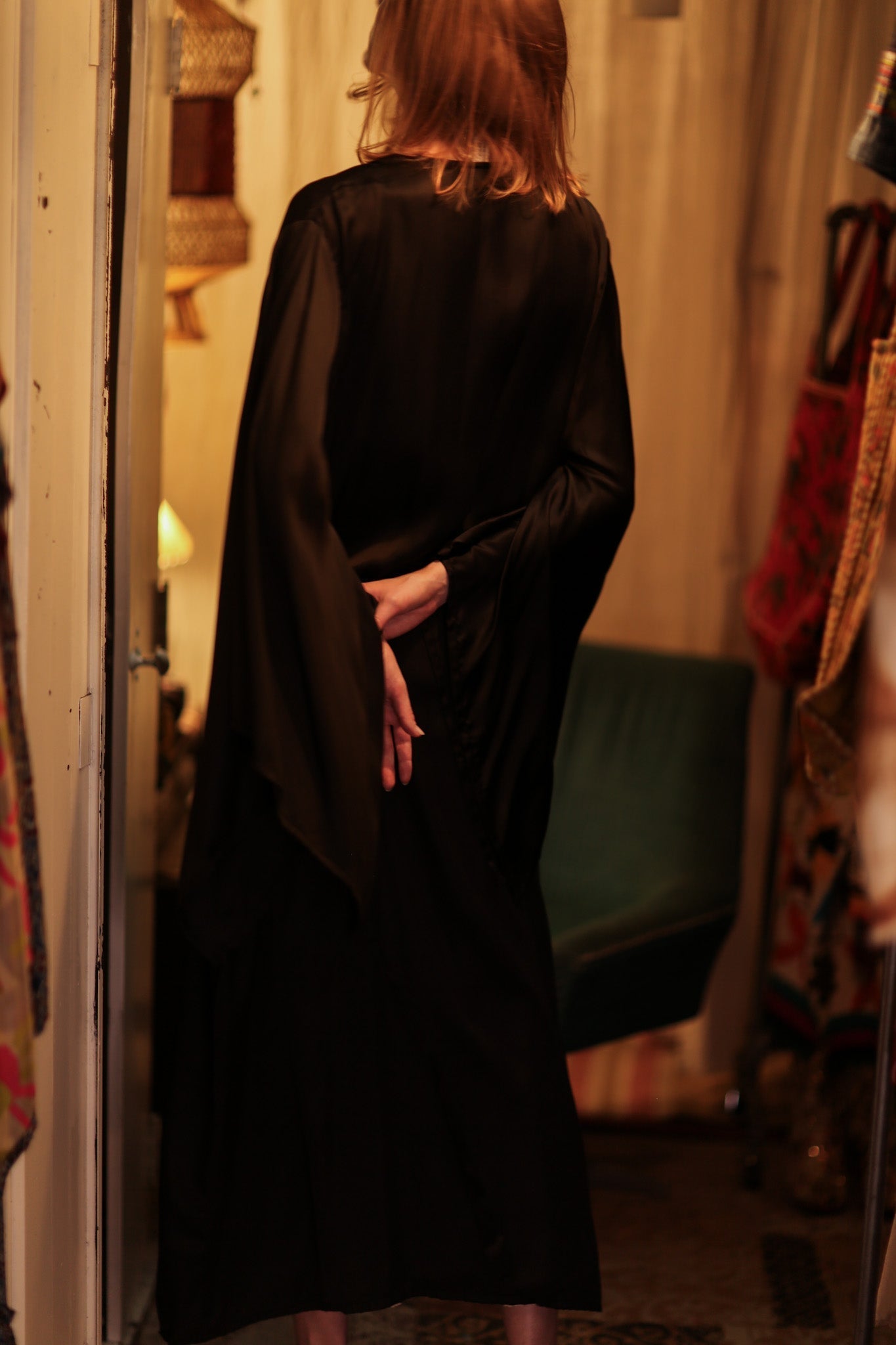 PINA SILK KIMONO SOLID BLACK - MOMO STUDIO BERLIN - Berlin Concept Store - sustainable & ethical fashion