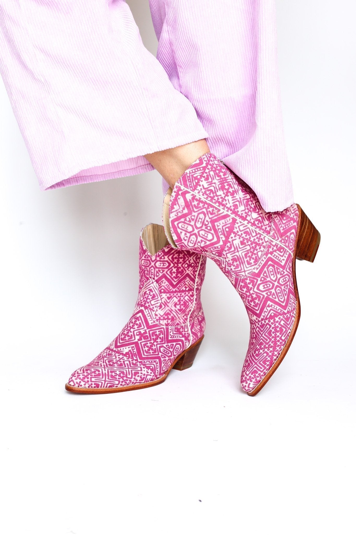 PINK BATIK BOOTS NATASHA - MOMO STUDIO BERLIN - Berlin Concept Store - sustainable & ethical fashion