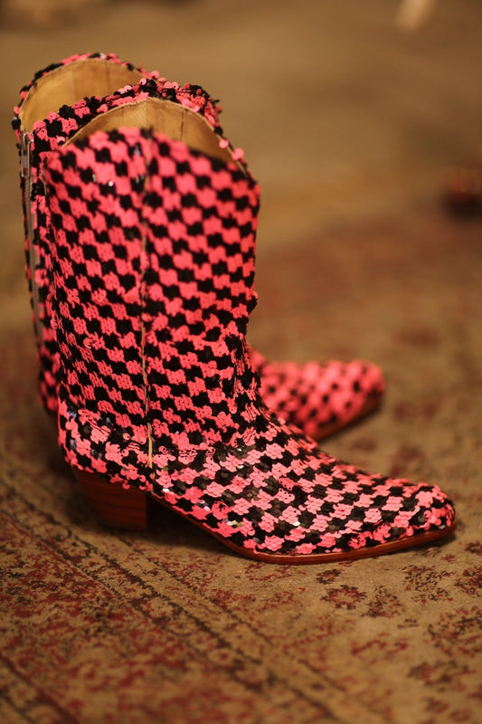 PINK BLACK CHECKERED WESTERN BOOT CRUSU - MOMO STUDIO BERLIN - Berlin Concept Store - sustainable & ethical fashion
