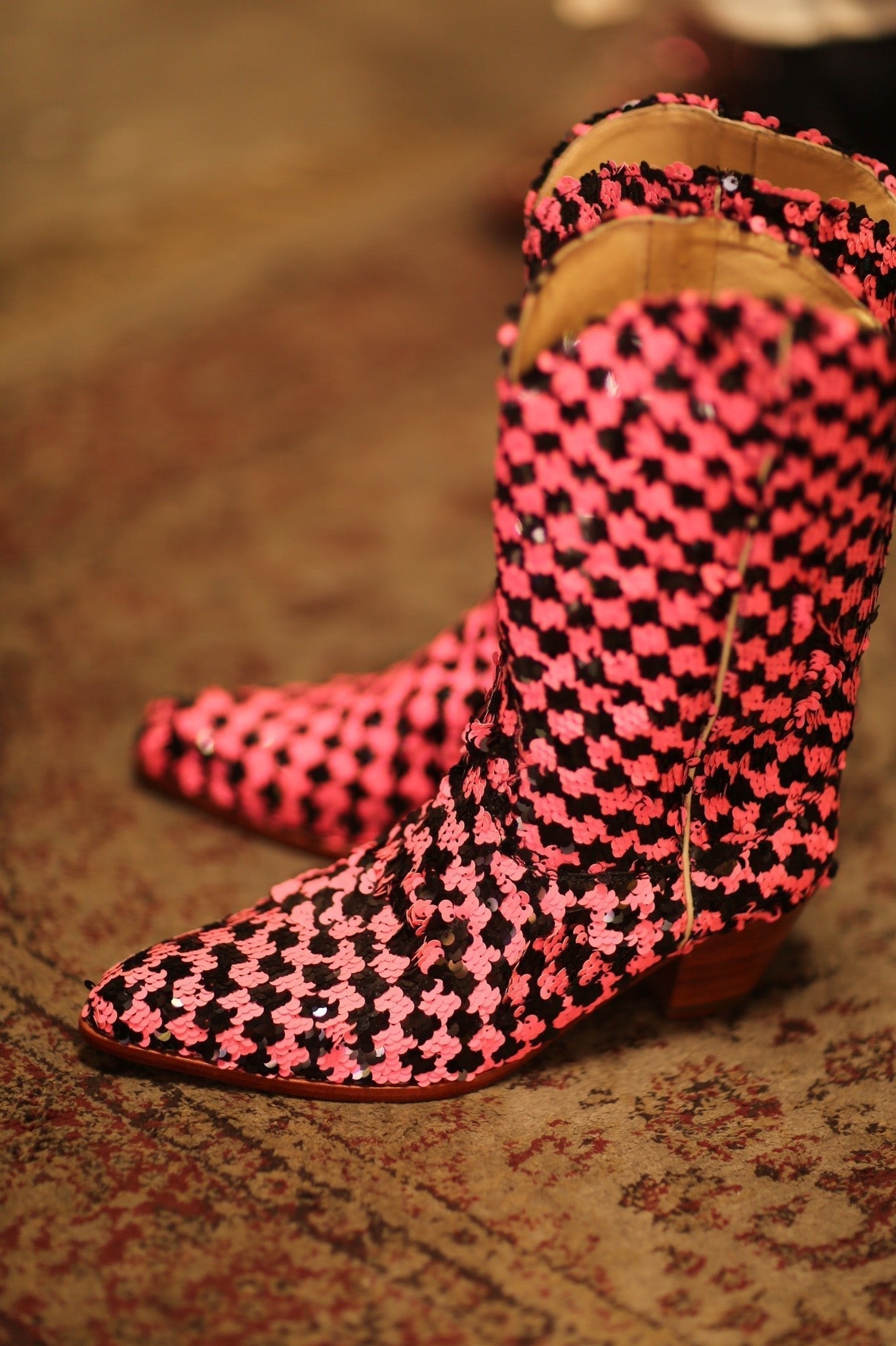 PINK BLACK CHECKERED WESTERN BOOT CRUSU - MOMO STUDIO BERLIN - Berlin Concept Store - sustainable & ethical fashion