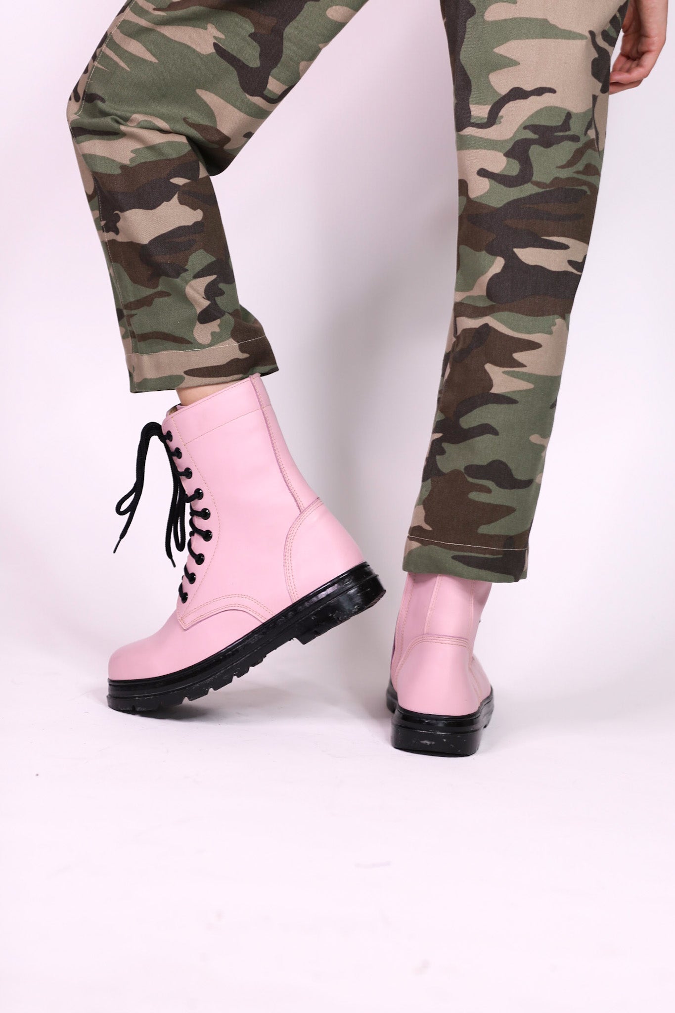 PINK COMBAT BOOTS ADA - MOMO STUDIO BERLIN - Berlin Concept Store - sustainable & ethical fashion