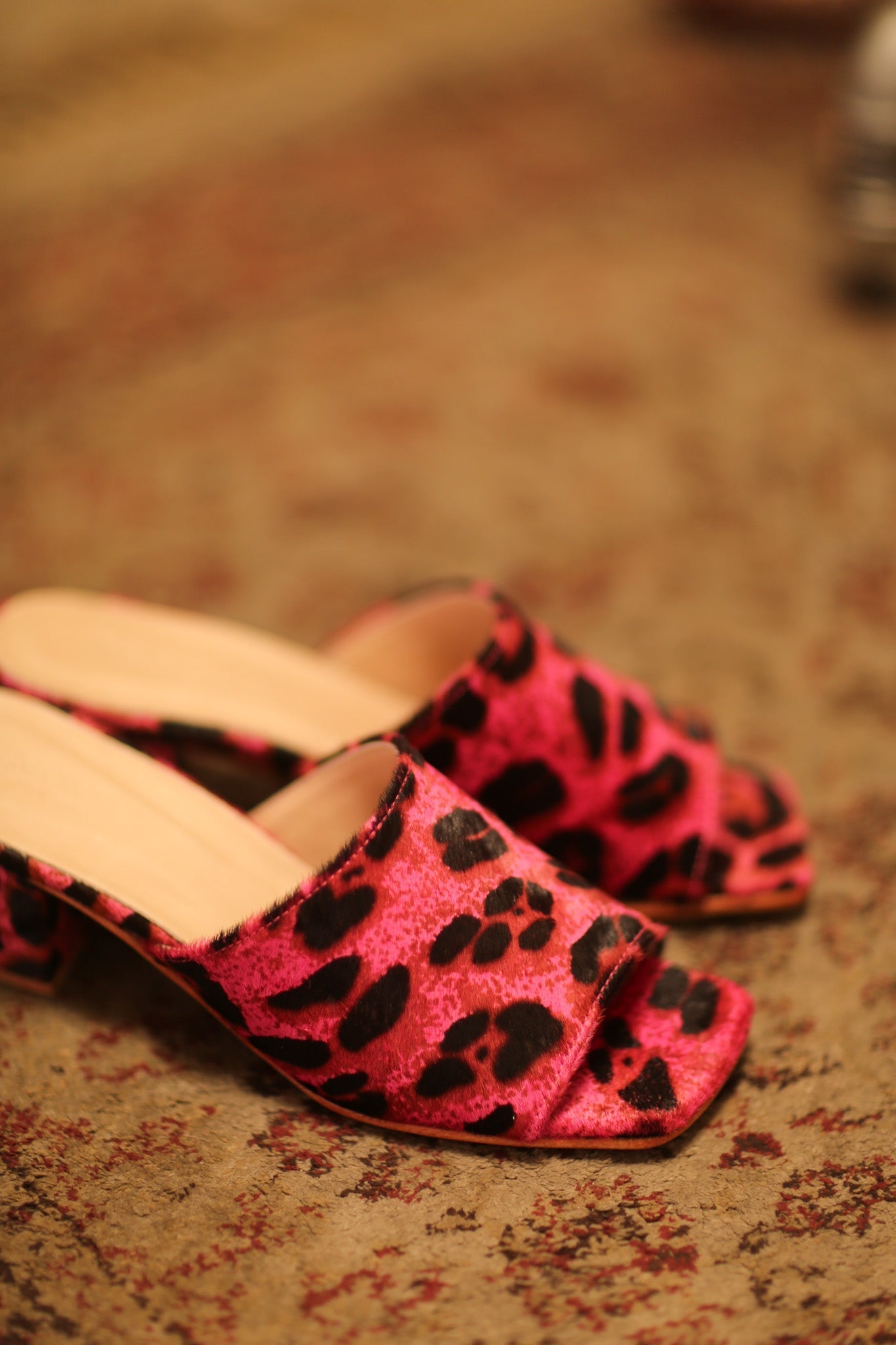 PINK LEO PRINT HEELED MULES - MOMO STUDIO BERLIN - Berlin Concept Store - sustainable & ethical fashion
