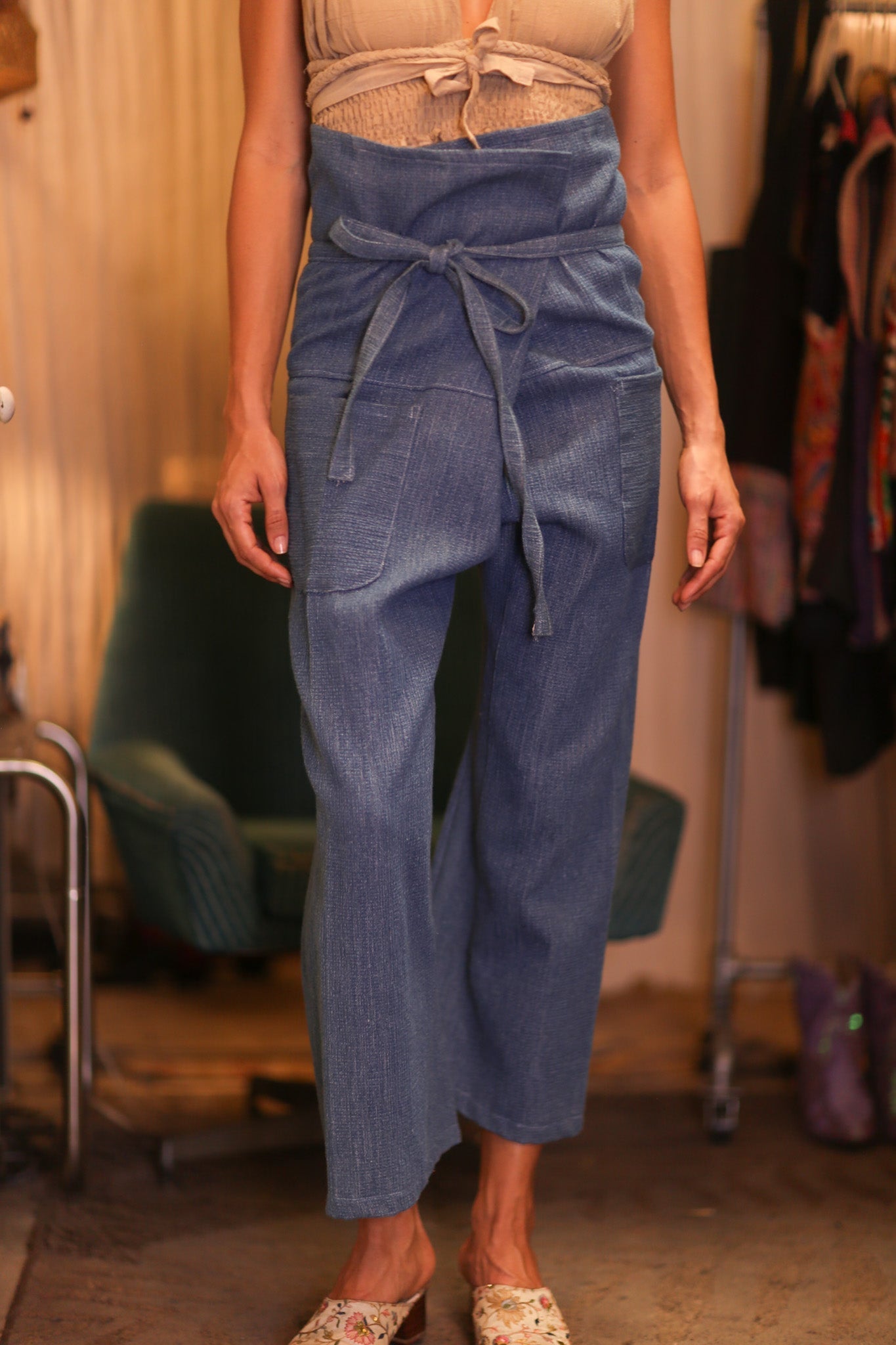 PREMIUM DENIM FISHERMEN PANTS LIGHT BLUE - MOMO STUDIO BERLIN - Berlin Concept Store - sustainable & ethical fashion