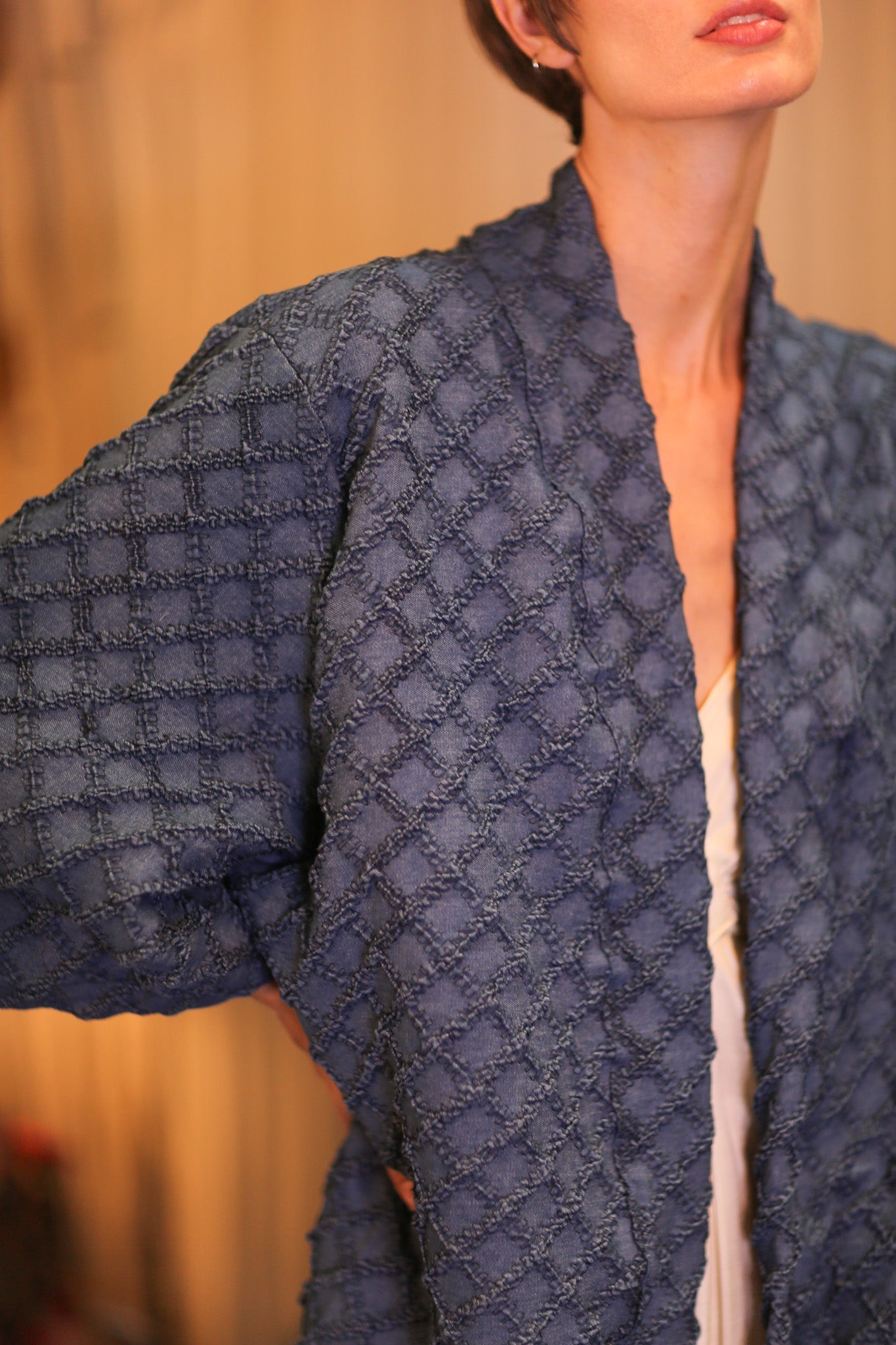 PREMIUM SHORT DENIM KIMONO LEYLU - MOMO STUDIO BERLIN - Berlin Concept Store - sustainable & ethical fashion