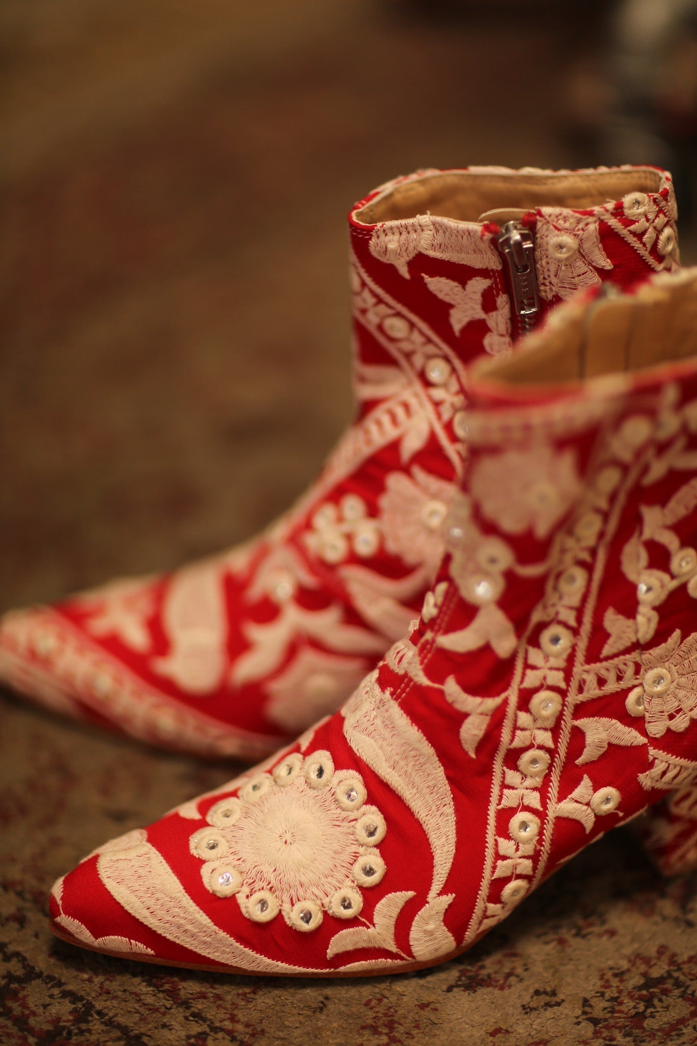 RED EMBROIDERED BOOTS ELLA - MOMO STUDIO BERLIN - Berlin Concept Store - sustainable & ethical fashion