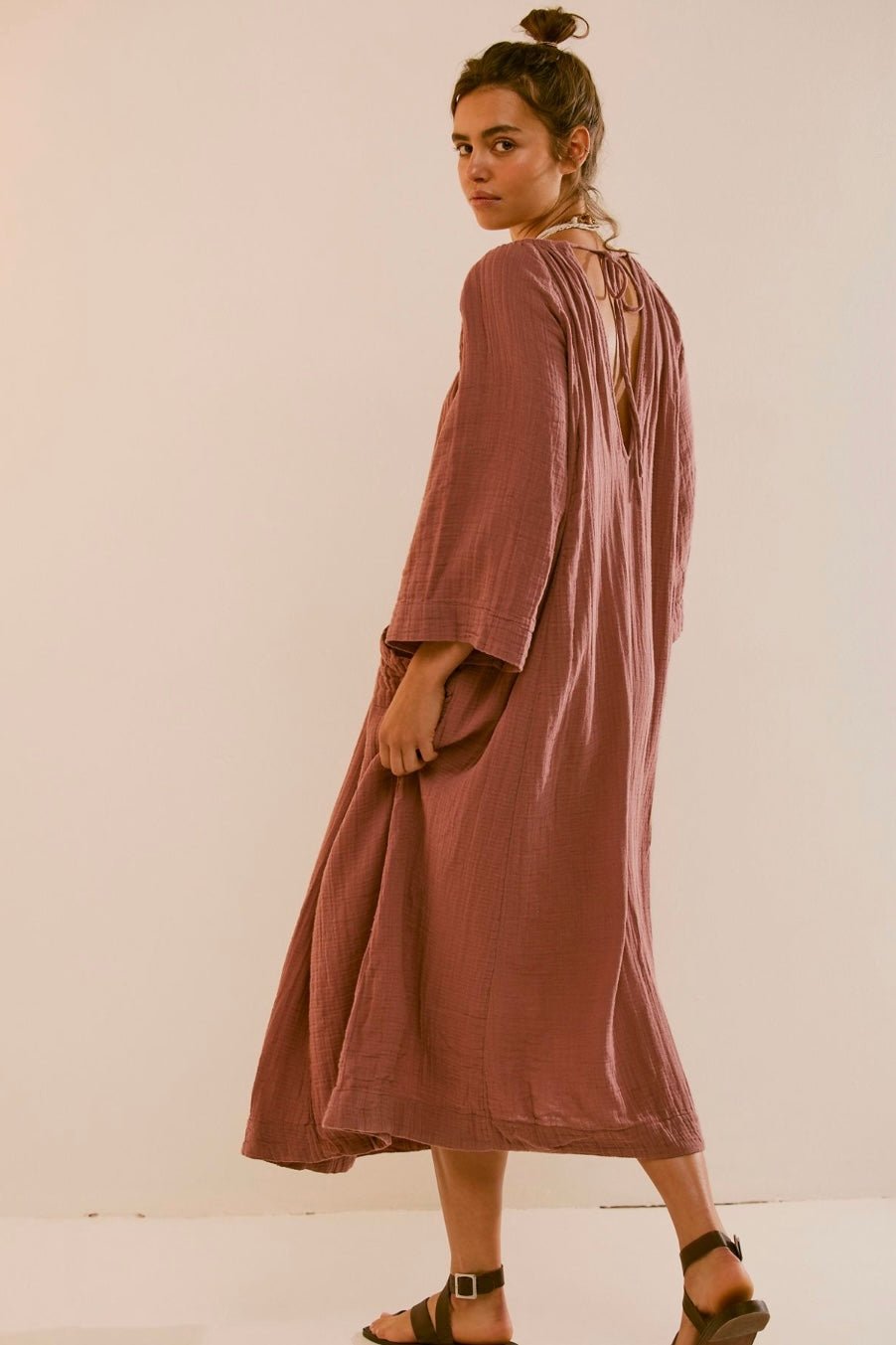 ROAM MORE COTTON MAXI DRESS - MOMO STUDIO BERLIN - Berlin Concept Store - sustainable & ethical fashion