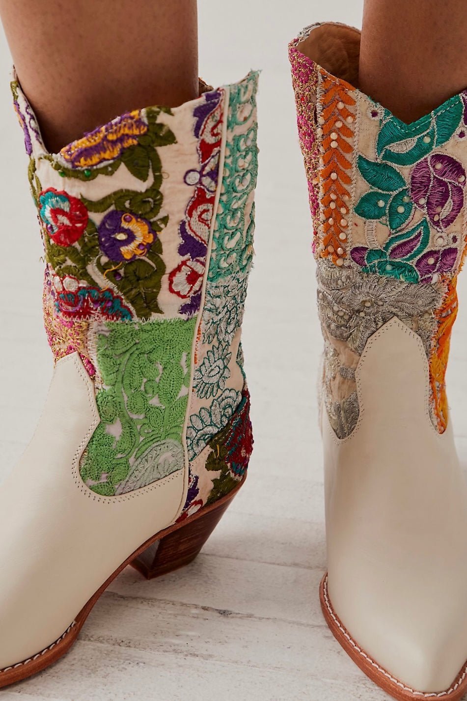 SELINA EMBROIDERED PATCHWORK BOOTS - MOMO STUDIO BERLIN - Berlin Concept Store - sustainable & ethical fashion