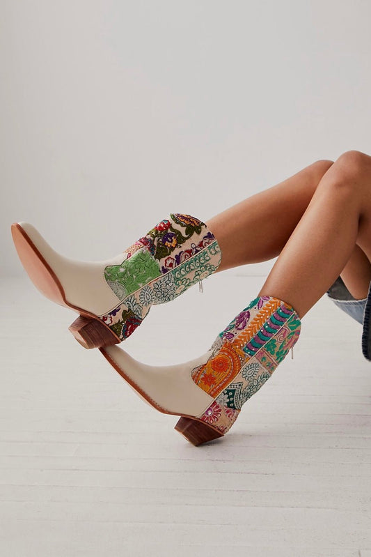 SELINA EMBROIDERED PATCHWORK BOOTS - MOMO STUDIO BERLIN - Berlin Concept Store - sustainable & ethical fashion