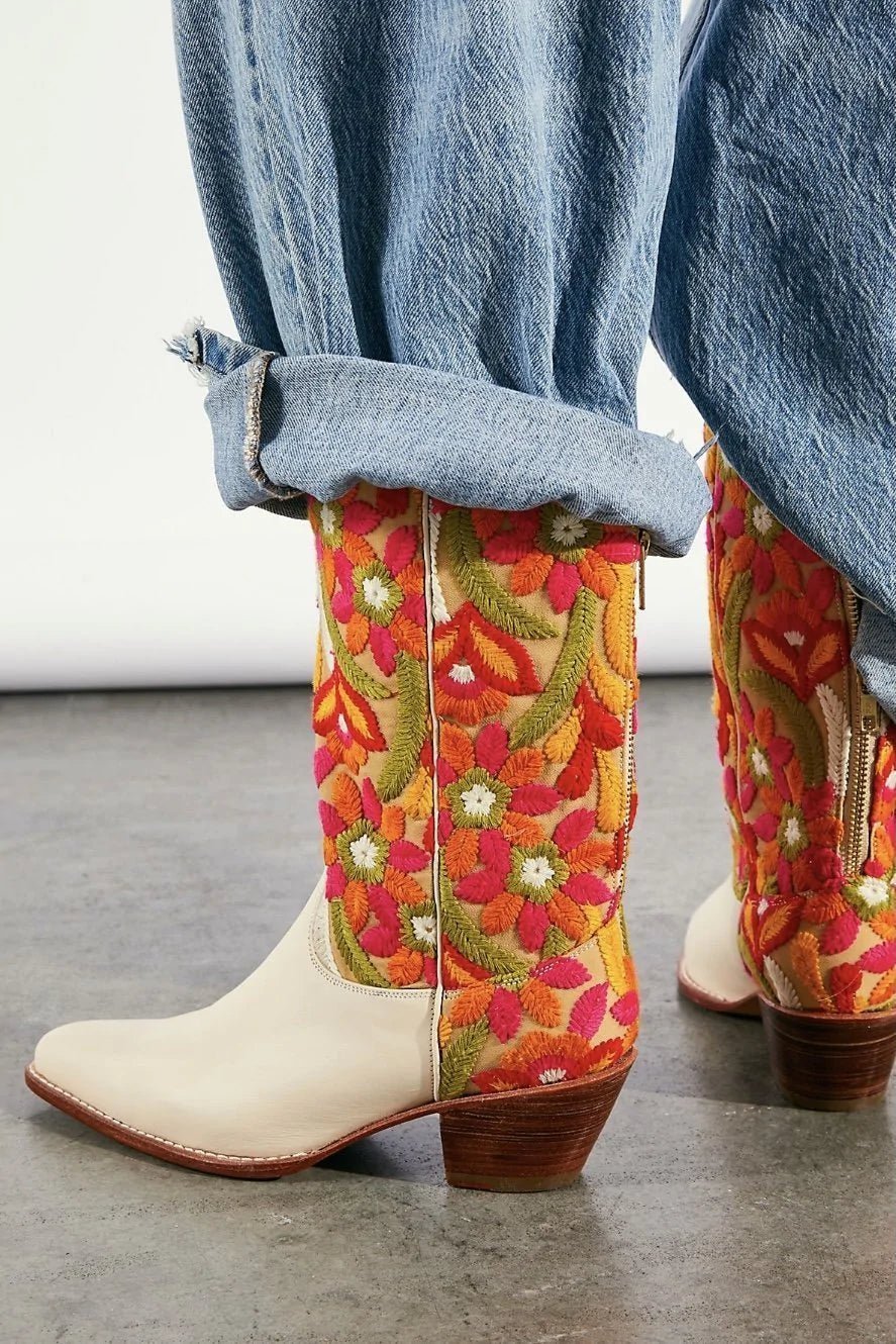 SELINA WESTERN BOOTS - MOMO STUDIO BERLIN - Berlin Concept Store - sustainable & ethical fashion