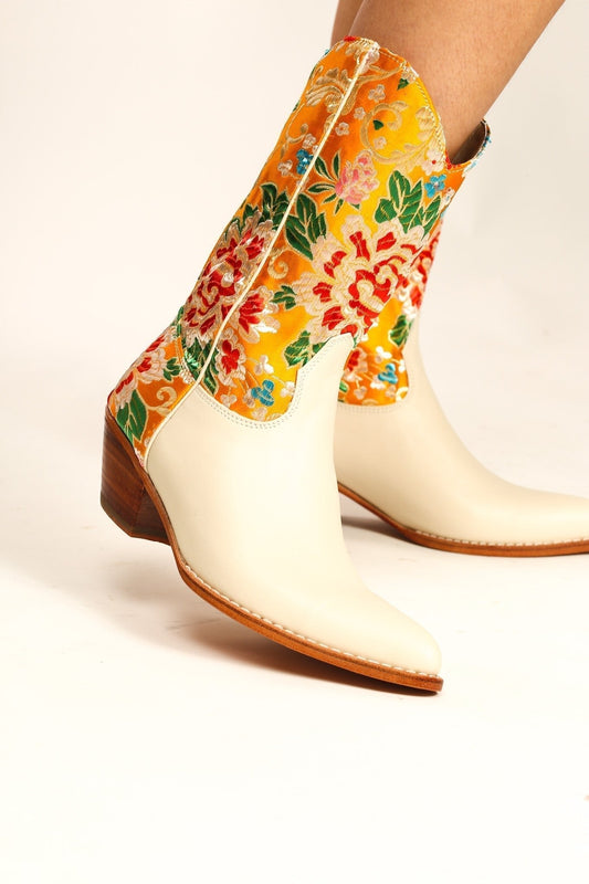 SELINA WESTERN CHINESE SILK BOOTS - MOMO STUDIO BERLIN - Berlin Concept Store - sustainable & ethical fashion