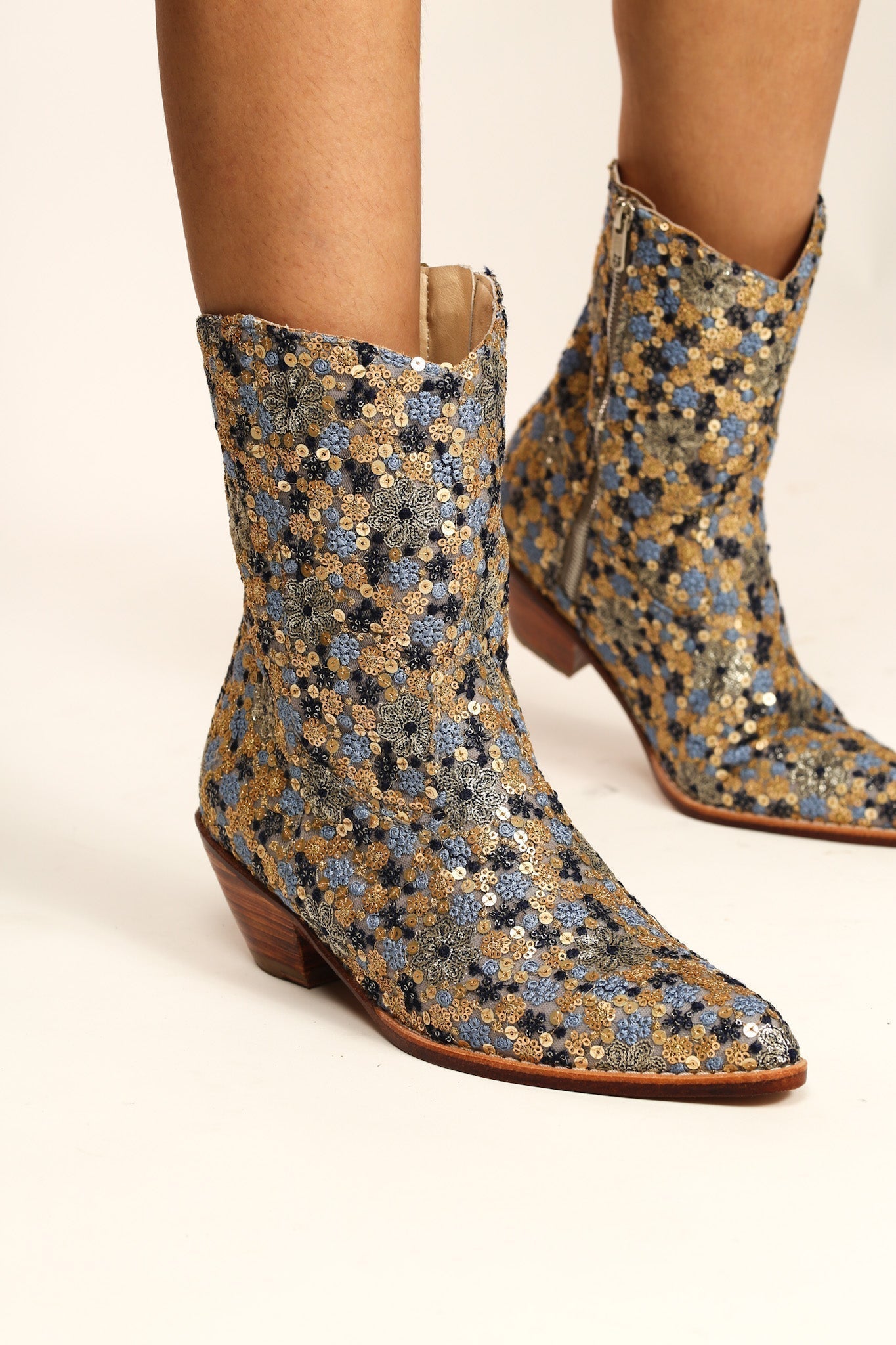 SEQUIN BOOTS ANTHEA - MOMO STUDIO BERLIN - Berlin Concept Store - sustainable & ethical fashion