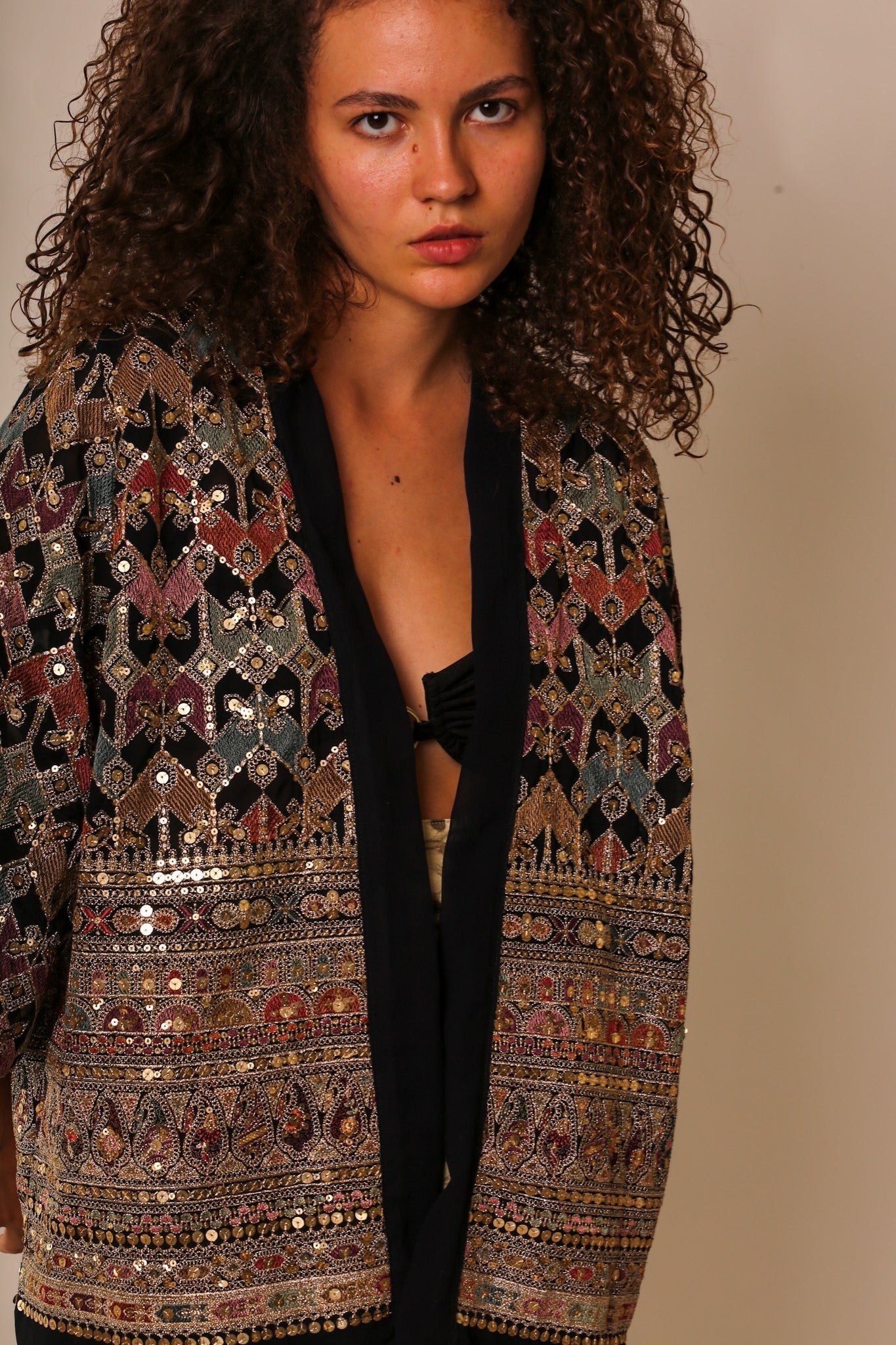 SEQUIN EMBELLISHED CHIFFON SILK SHORT KIMONO - MOMO STUDIO BERLIN - Berlin Concept Store - sustainable & ethical fashion