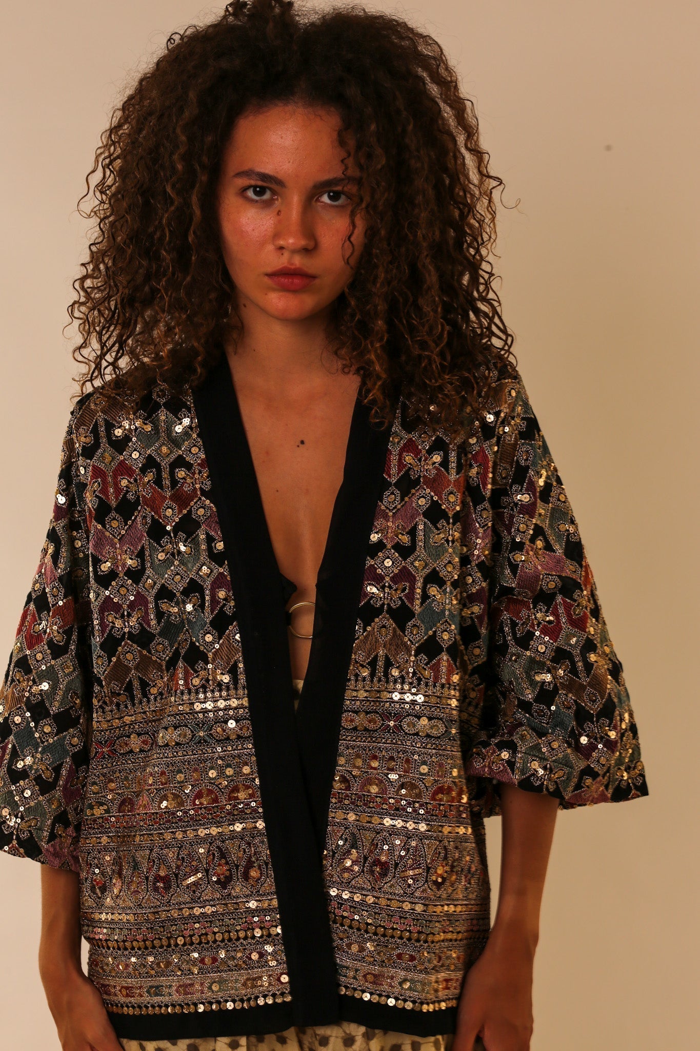 SEQUIN EMBELLISHED CHIFFON SILK SHORT KIMONO - MOMO STUDIO BERLIN - Berlin Concept Store - sustainable & ethical fashion