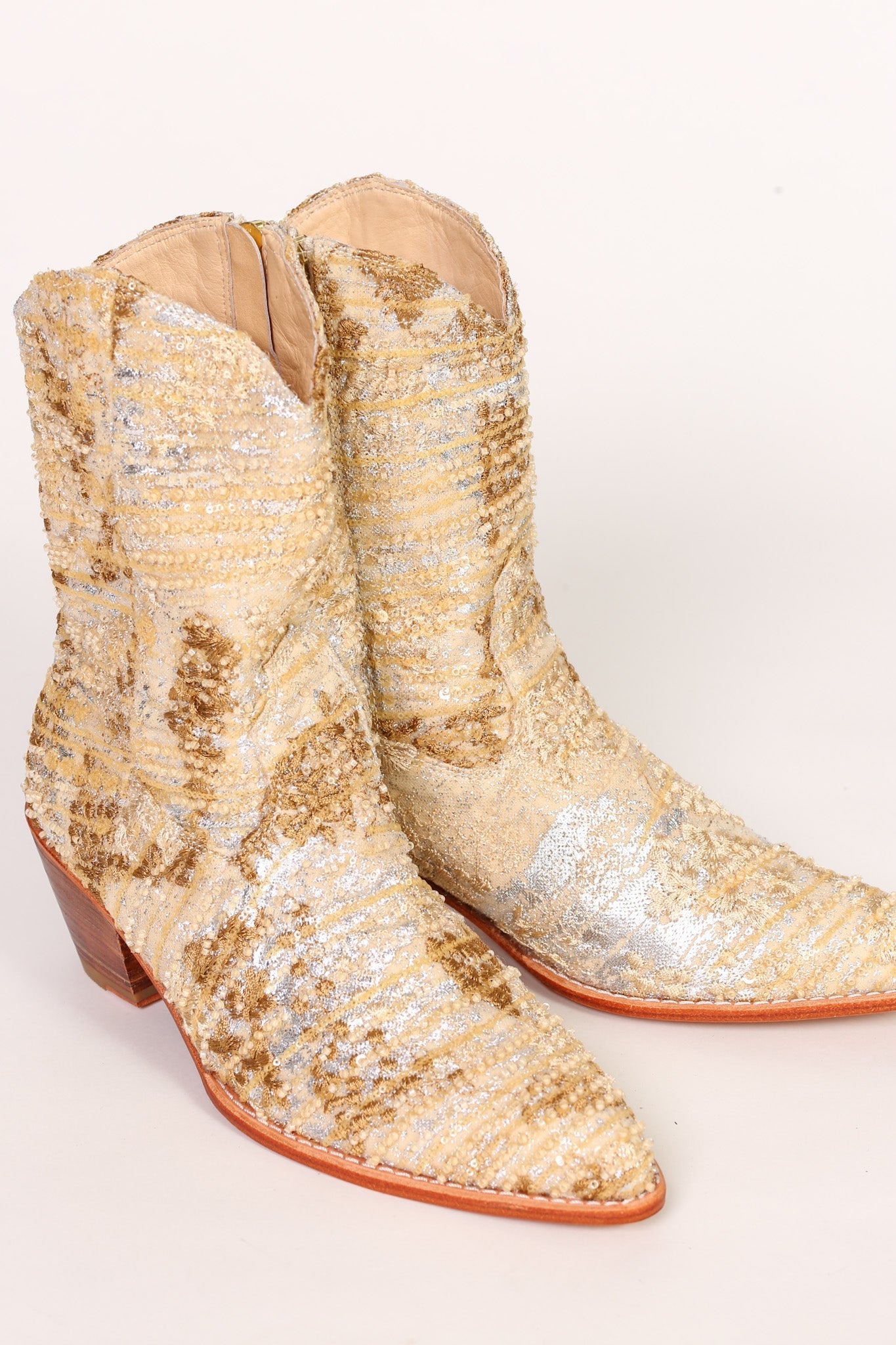 SEQUIN EMBROIDERED BOOTS LIVAS - MOMO STUDIO BERLIN - Berlin Concept Store - sustainable & ethical fashion