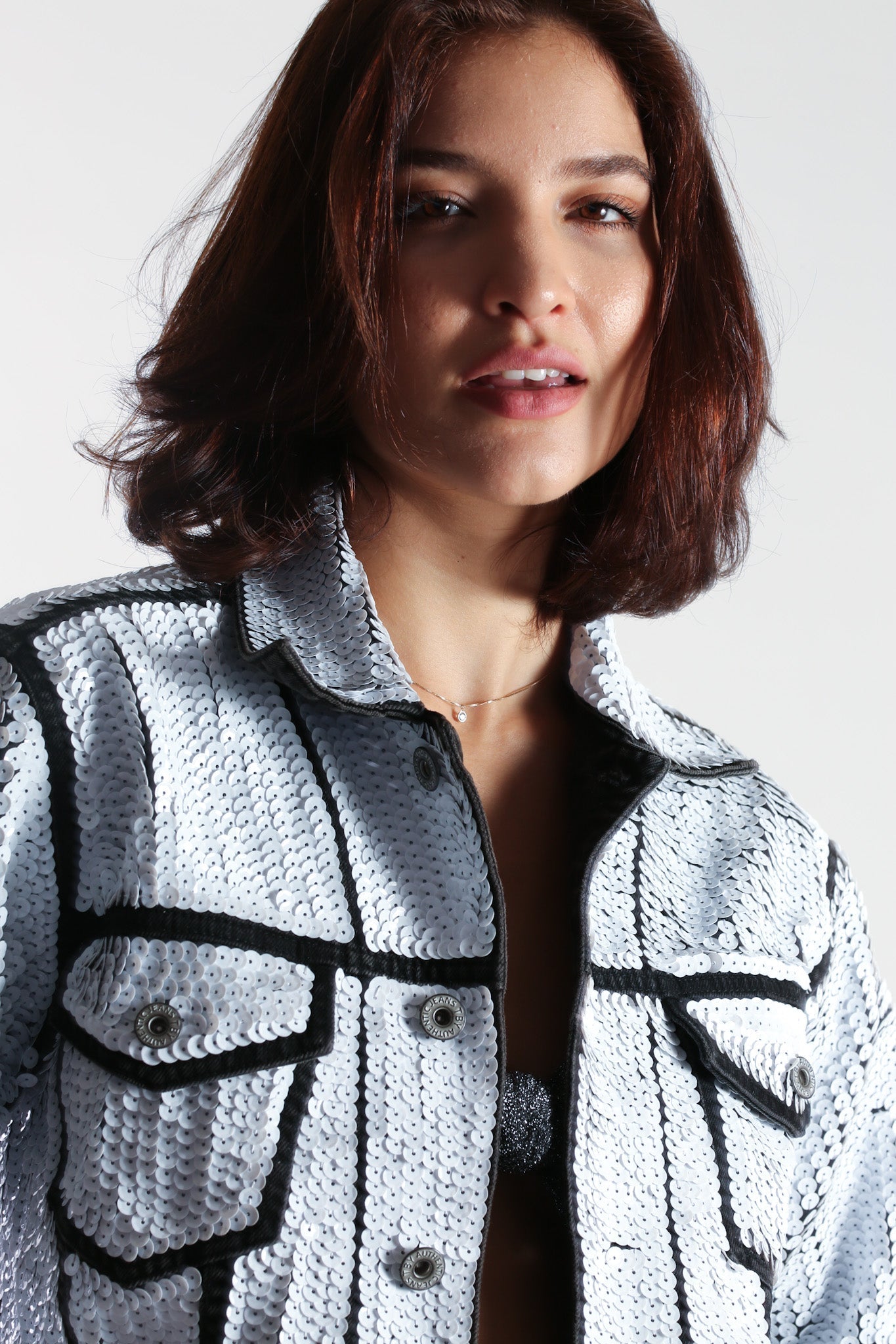 SEQUIN EMBROIDERED DENIM JACKET DEMI - MOMO STUDIO BERLIN - Berlin Concept Store - sustainable & ethical fashion