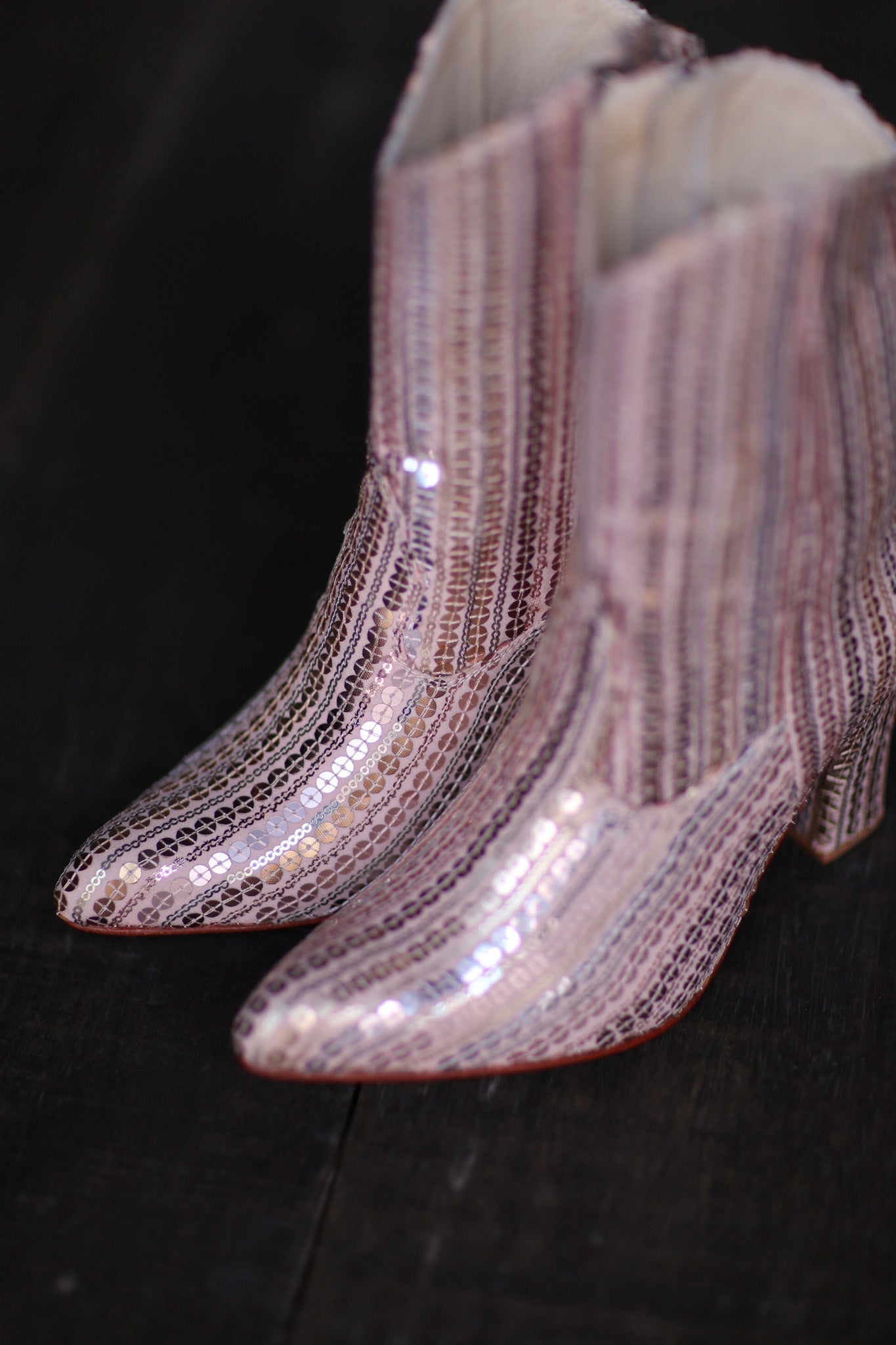 SEQUIN EMBROIDERED HEELED BOOTS SALIB - MOMO STUDIO BERLIN - Berlin Concept Store - sustainable & ethical fashion