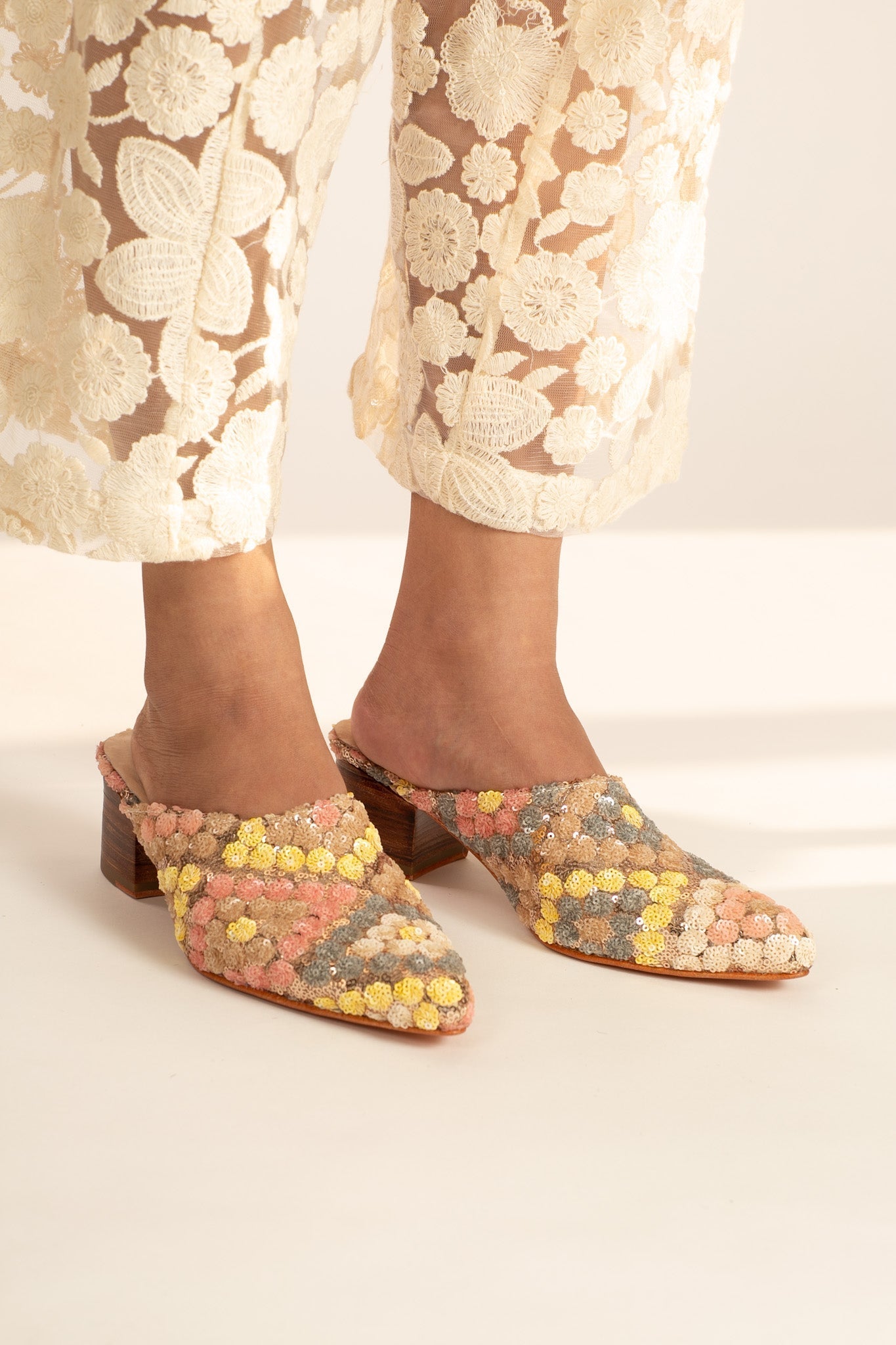 SEQUIN EMBROIDERED HEELED MULES ARITZIA - MOMO STUDIO BERLIN - Berlin Concept Store - sustainable & ethical fashion