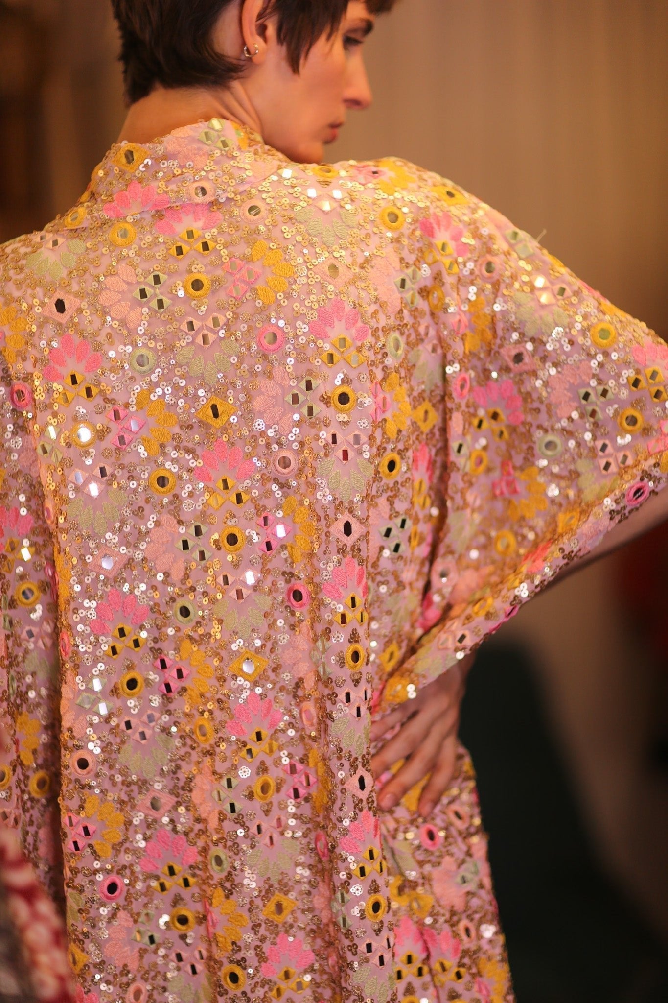 SEQUIN EMBROIDERED KIMONO WINTHA - MOMO STUDIO BERLIN - Berlin Concept Store - sustainable & ethical fashion