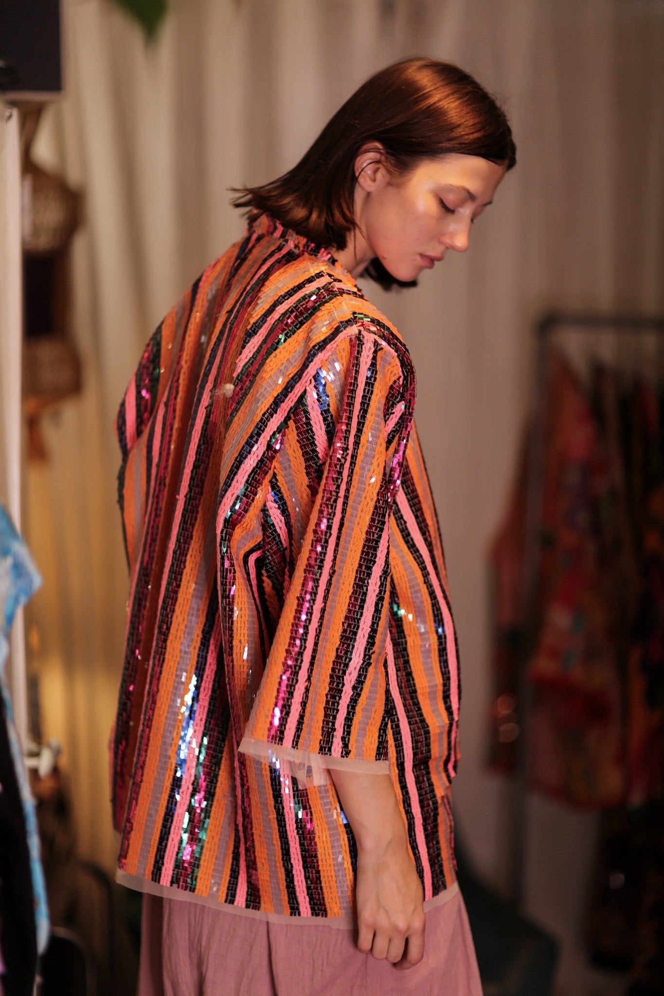 SEQUIN EMBROIDERED SHORT KIMONO UMRA - MOMO STUDIO BERLIN - Berlin Concept Store - sustainable & ethical fashion