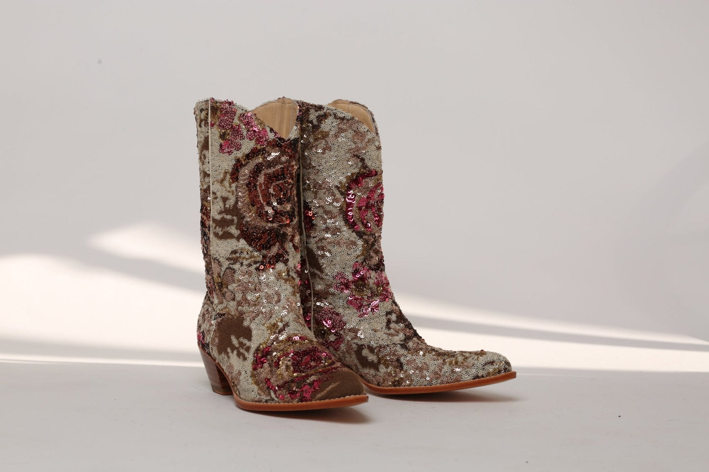 SEQUIN EMBROIDERED WESTERN BOOTS INGA - MOMO STUDIO BERLIN - Berlin Concept Store - sustainable & ethical fashion