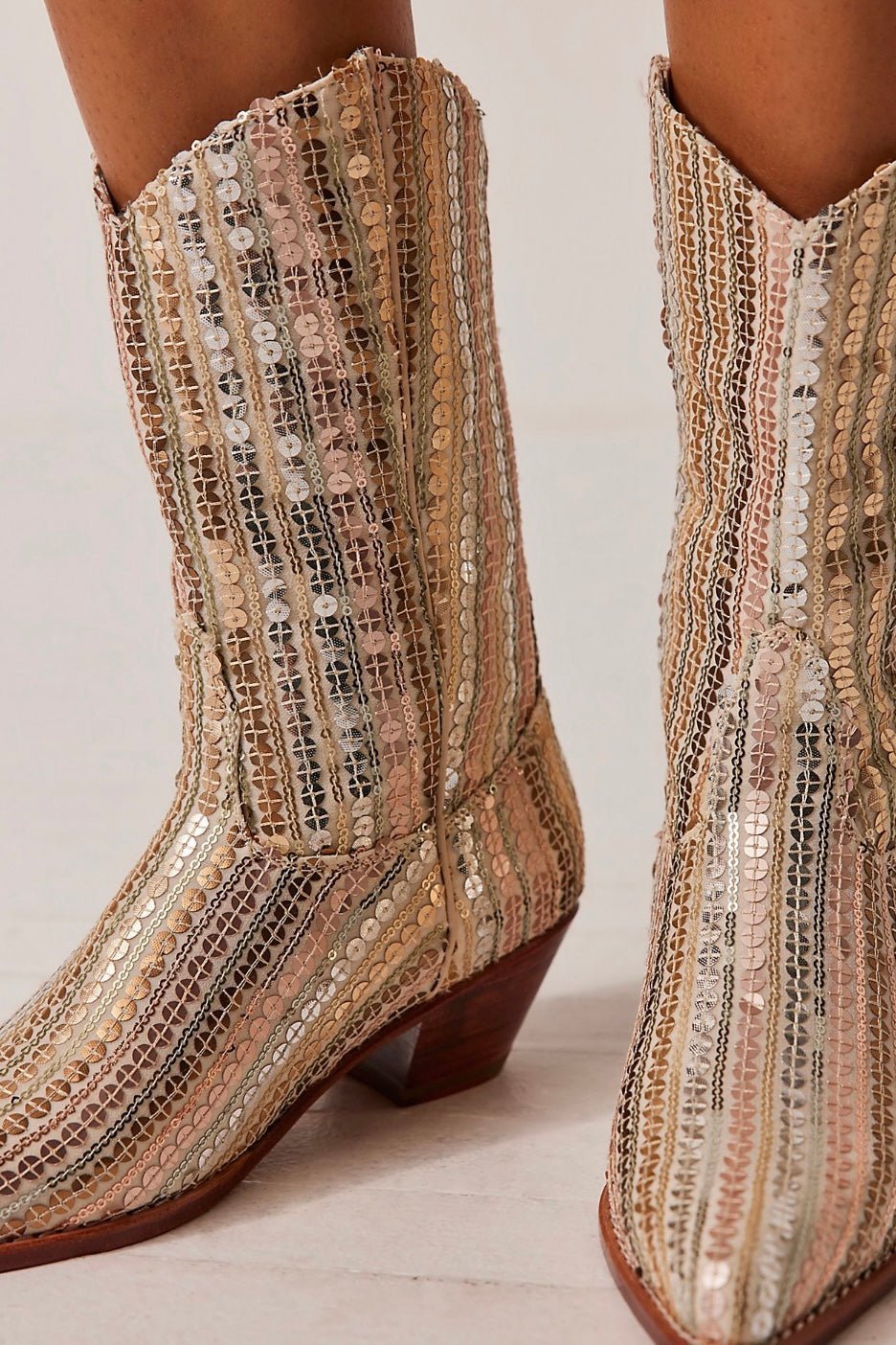 SEQUIN EMBROIDERED WESTERN BOOTS LUNA - MOMO STUDIO BERLIN - Berlin Concept Store - sustainable & ethical fashion