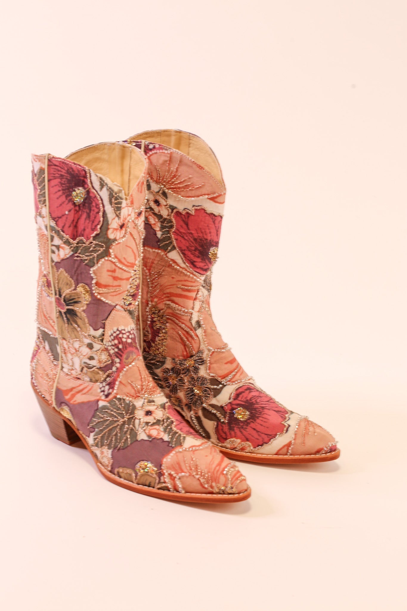 SEQUIN EMBROIDERED WESTERN BOOTS TISA - MOMO STUDIO BERLIN - Berlin Concept Store - sustainable & ethical fashion