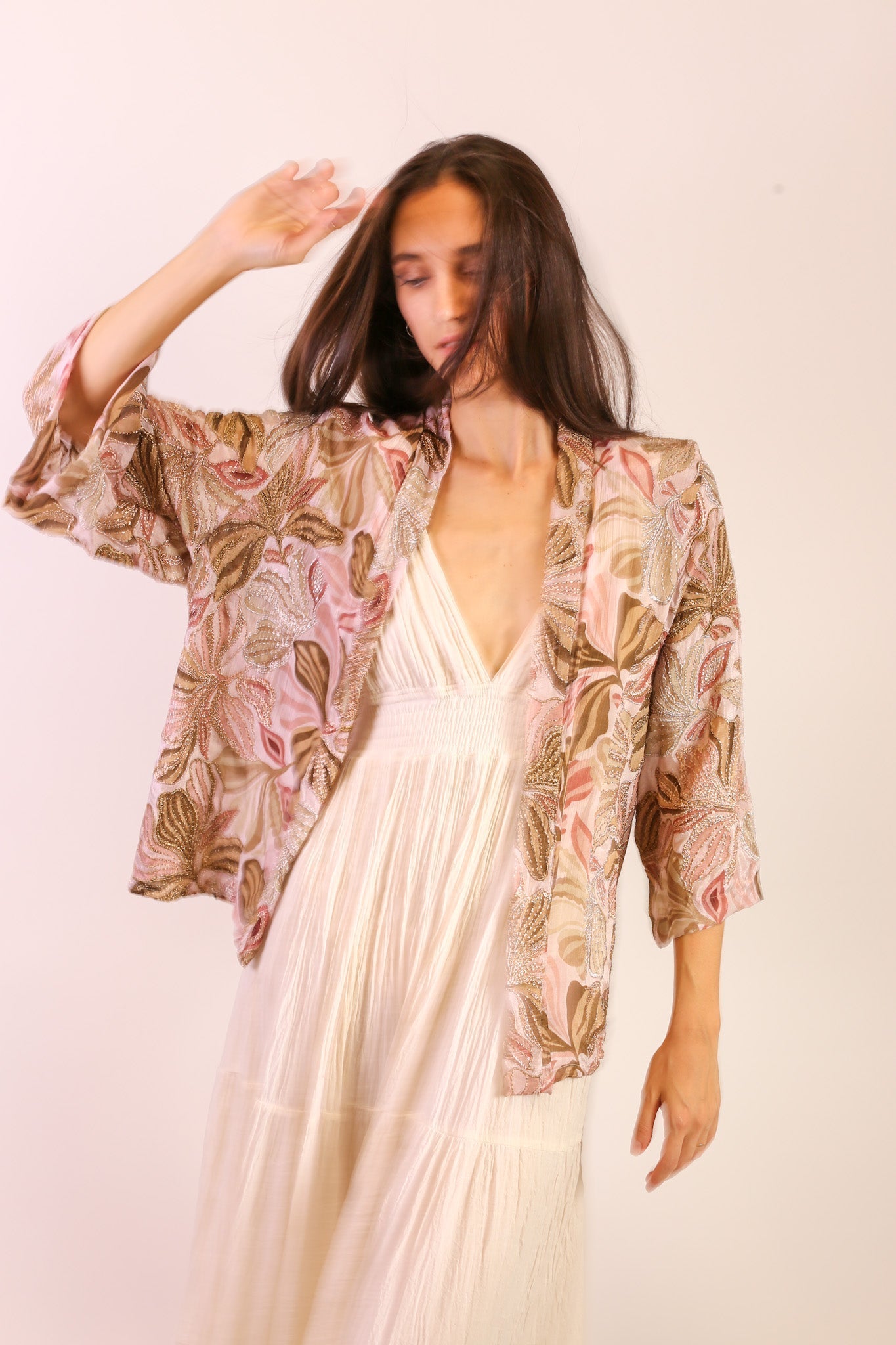 SEQUIN SILK EMBROIDERED KIMONO - MOMO STUDIO BERLIN - Berlin Concept Store - sustainable & ethical fashion