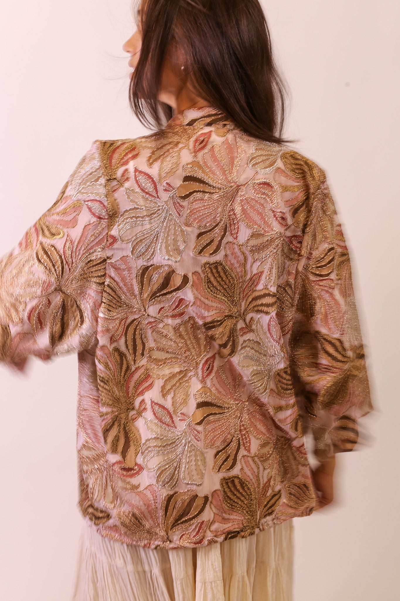 SEQUIN SILK EMBROIDERED KIMONO - MOMO STUDIO BERLIN - Berlin Concept Store - sustainable & ethical fashion