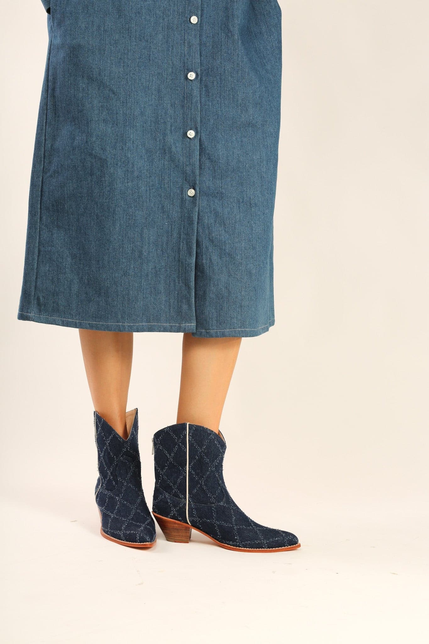 SHORT DENIM BOOTS SANTI - MOMO STUDIO BERLIN - Berlin Concept Store - sustainable & ethical fashion