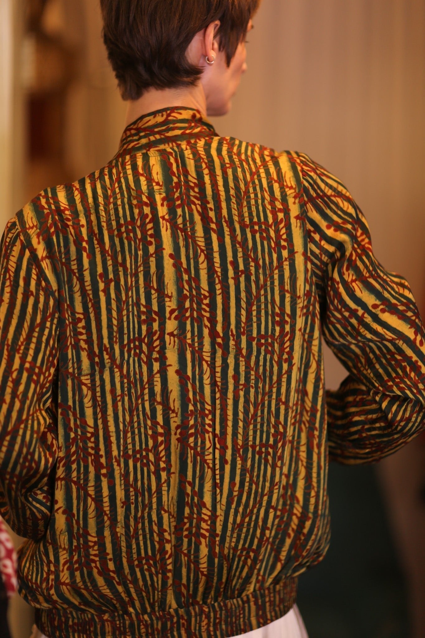 SILK BOMBER JACKET ANCHA BAMREST - BANGKOK TAILOR CLOTHING STORE - HANDMADE CLOTHING