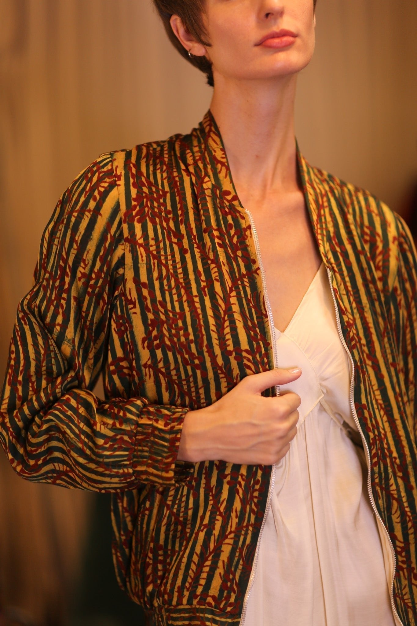SILK BOMBER JACKET ANCHA BAMREST - BANGKOK TAILOR CLOTHING STORE - HANDMADE CLOTHING
