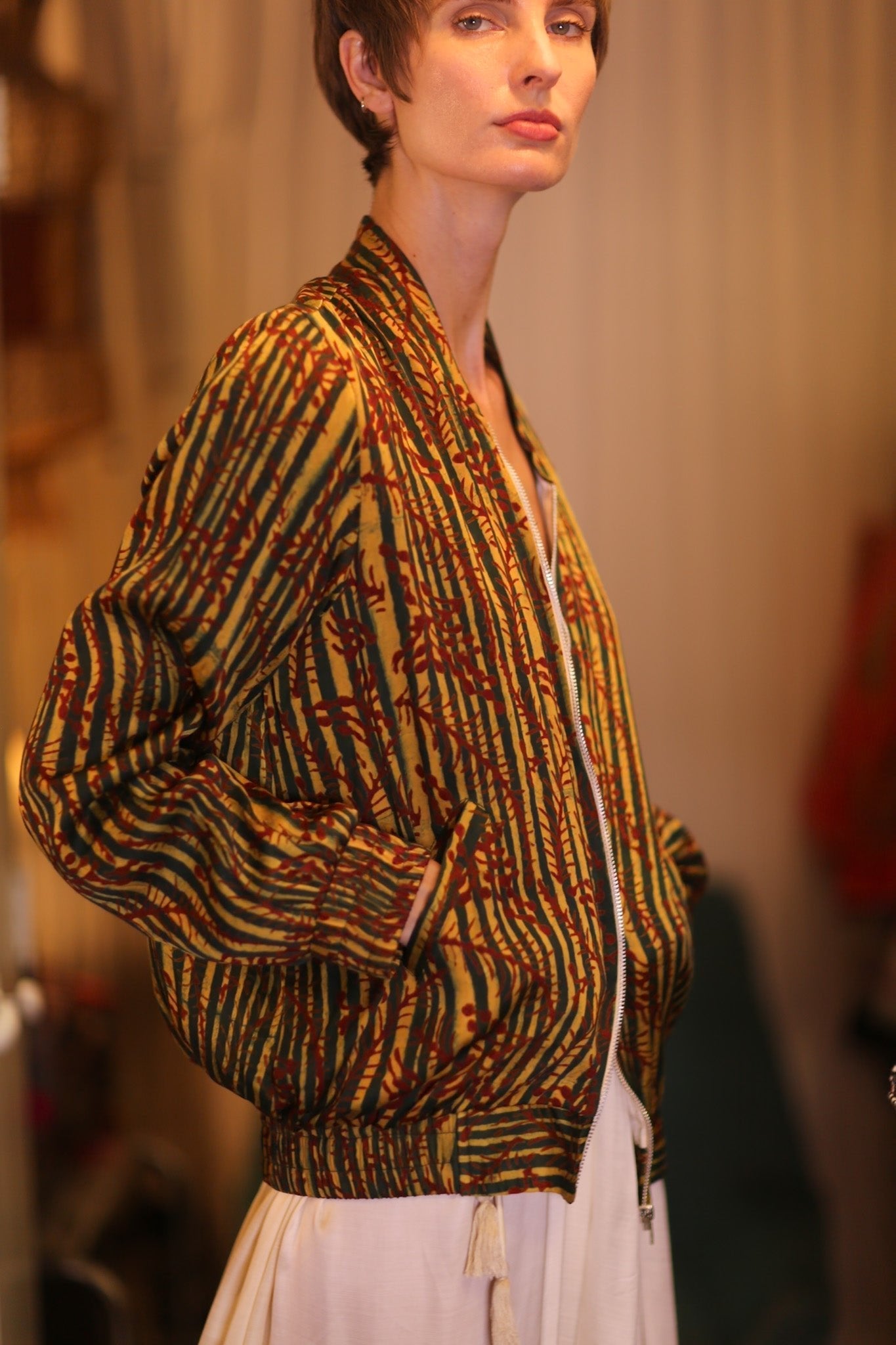 SILK BOMBER JACKET ANCHA BAMREST - BANGKOK TAILOR CLOTHING STORE - HANDMADE CLOTHING