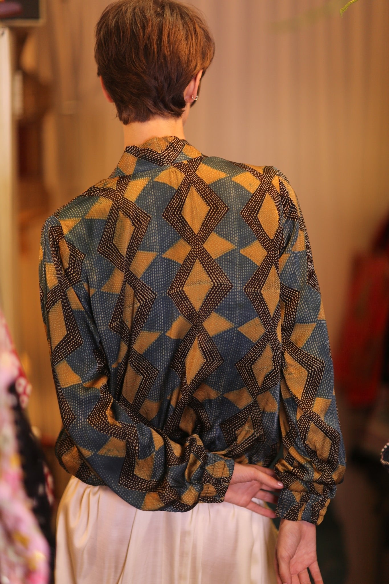 SILK BOMBER JACKET ANCHA EDEN - BANGKOK TAILOR CLOTHING STORE - HANDMADE CLOTHING