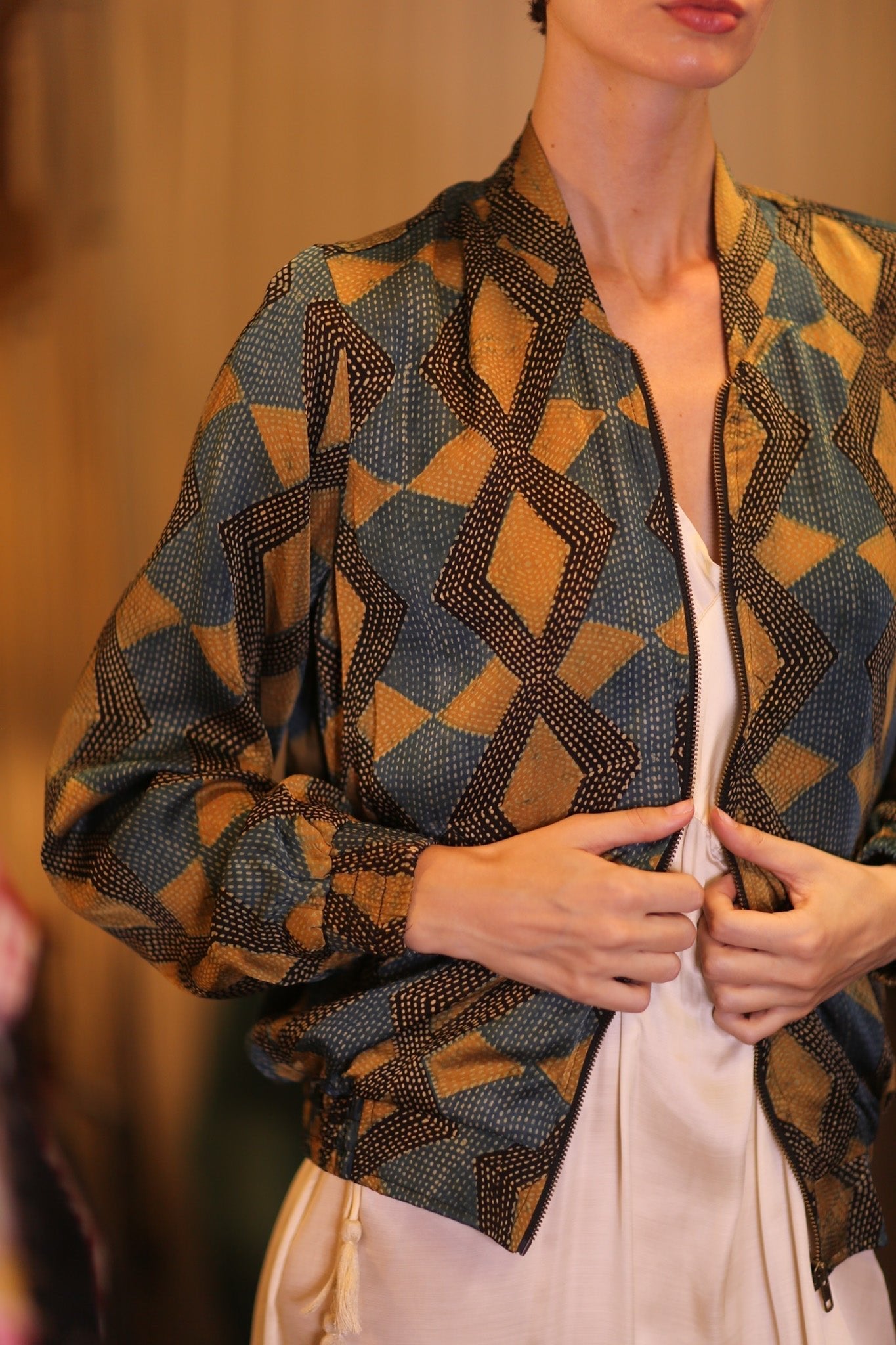 SILK BOMBER JACKET ANCHA EDEN - MOMO STUDIO BERLIN - Berlin Concept Store - sustainable & ethical fashion