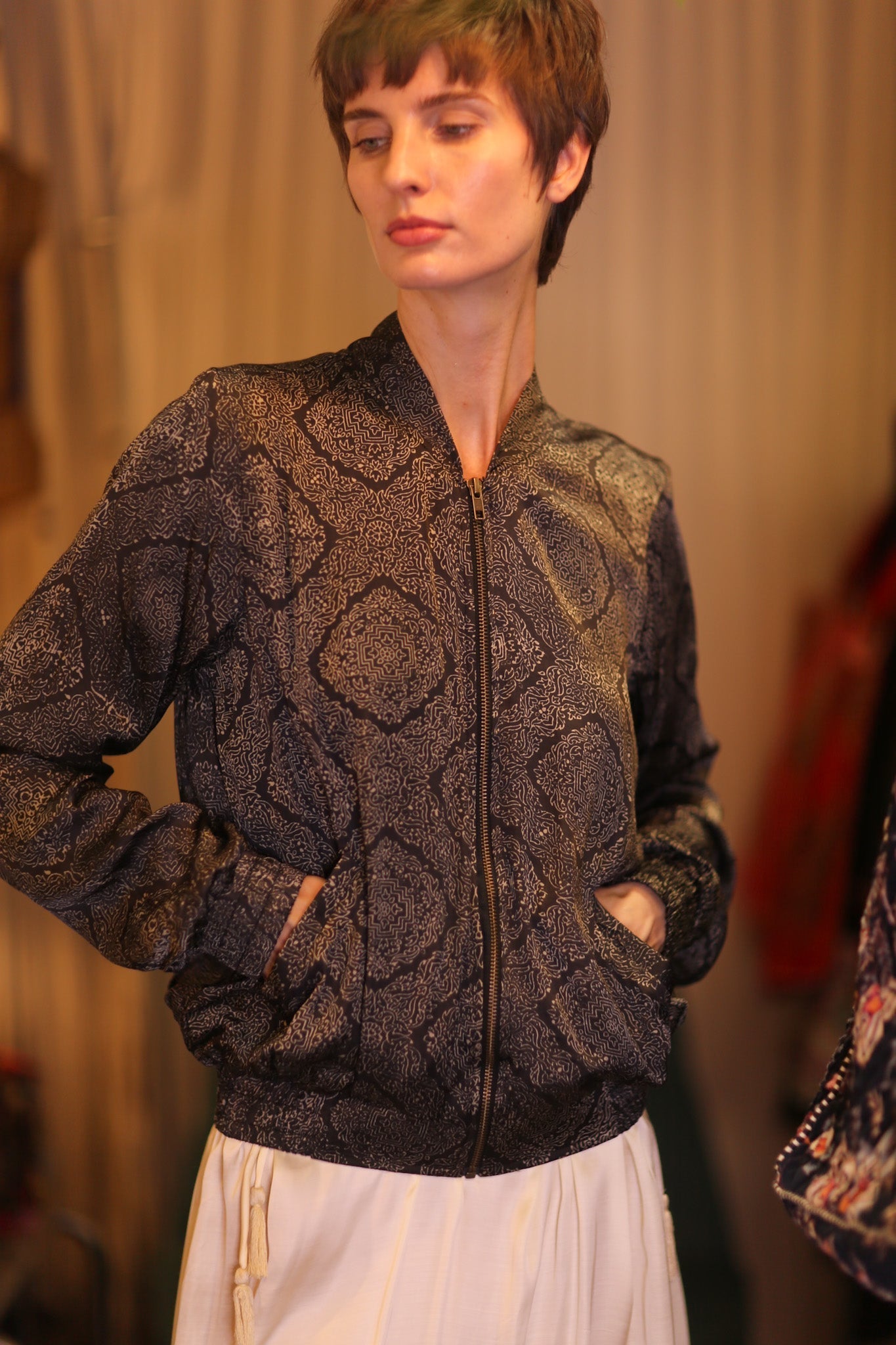 SILK BOMBER JACKET ANCHA KANON - MOMO STUDIO BERLIN - Berlin Concept Store - sustainable & ethical fashion