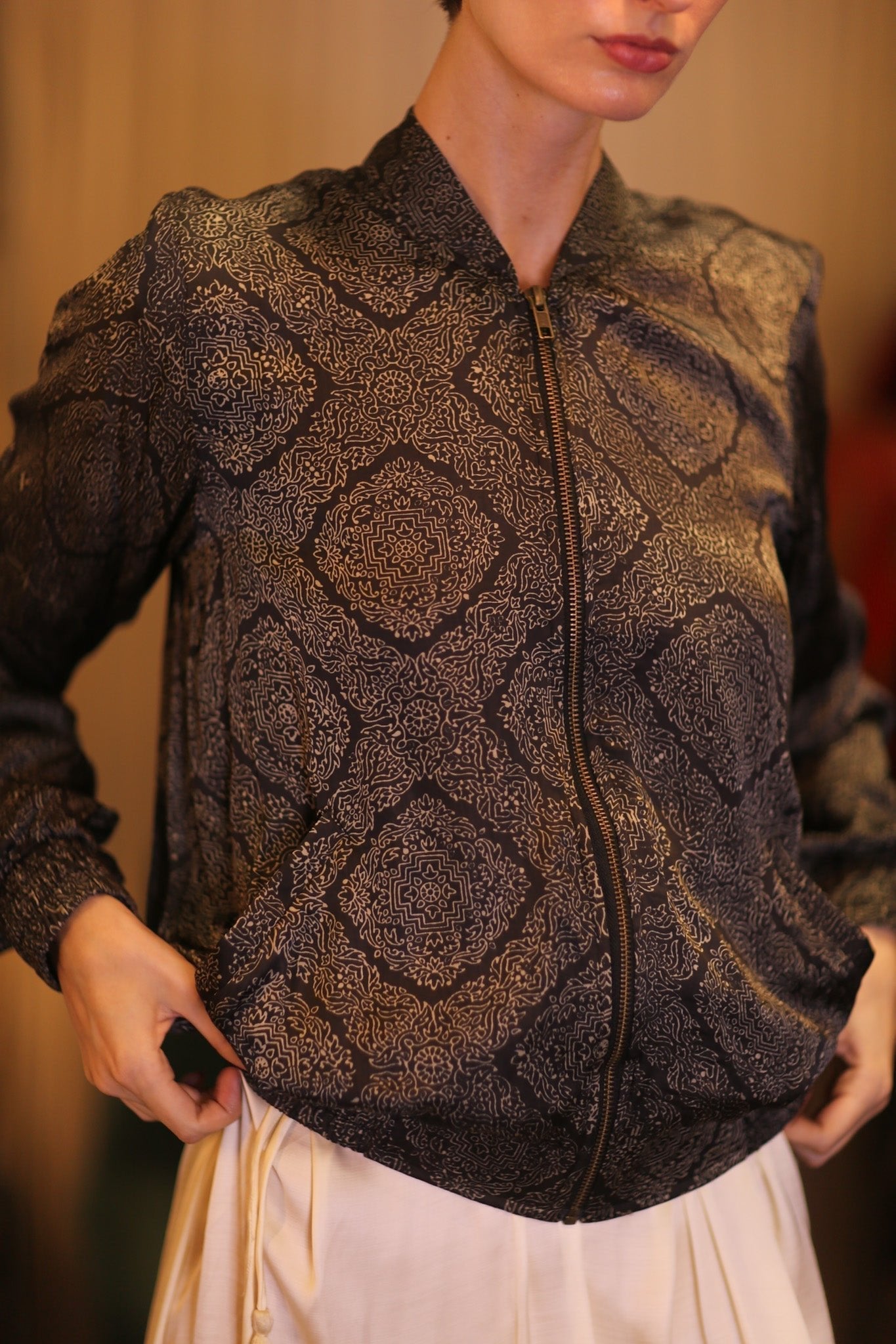 SILK BOMBER JACKET ANCHA KANON - MOMO STUDIO BERLIN - Berlin Concept Store - sustainable & ethical fashion