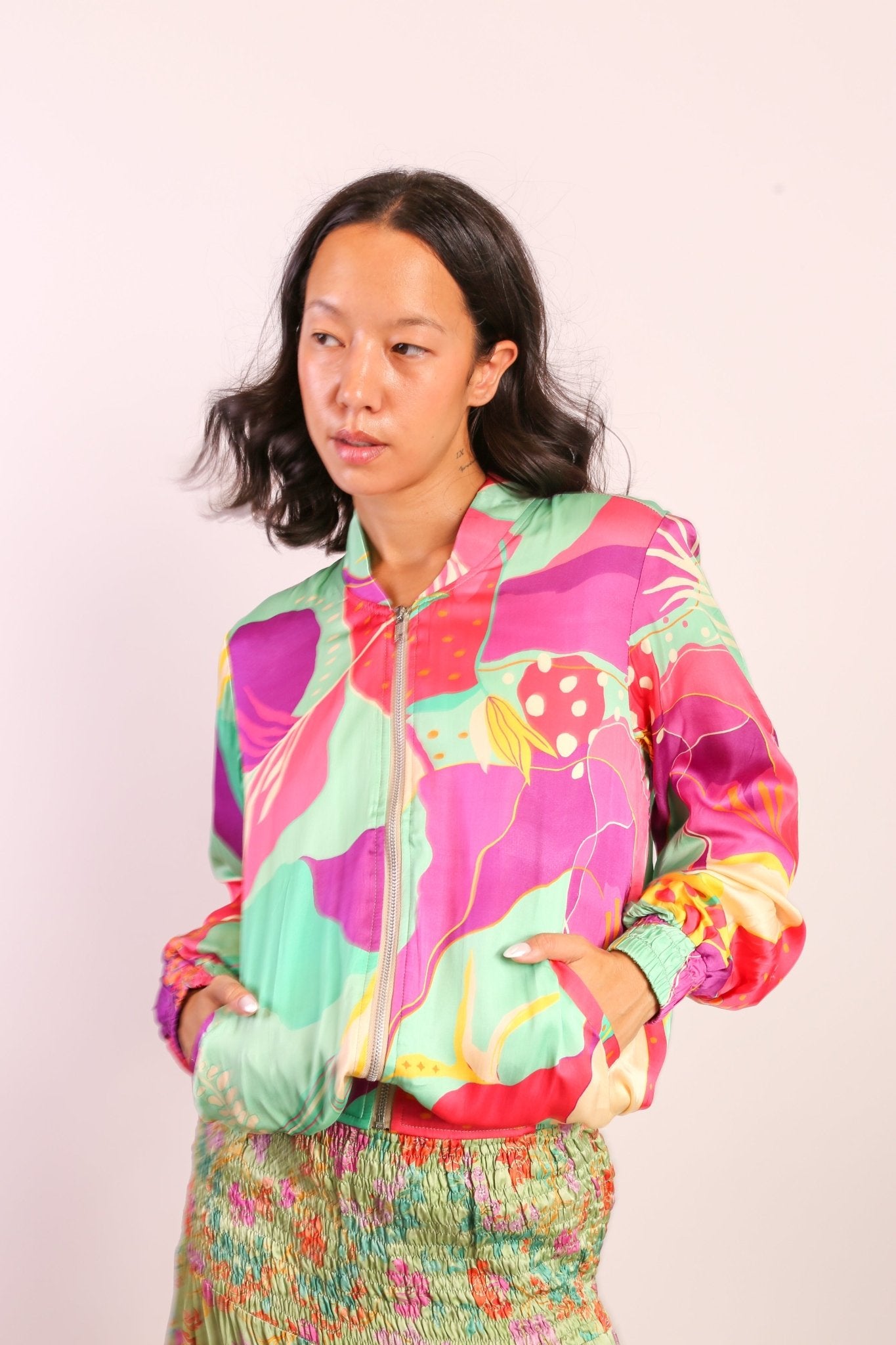 SILK BOMBER JACKET DERYA - MOMO STUDIO BERLIN - Berlin Concept Store - sustainable & ethical fashion