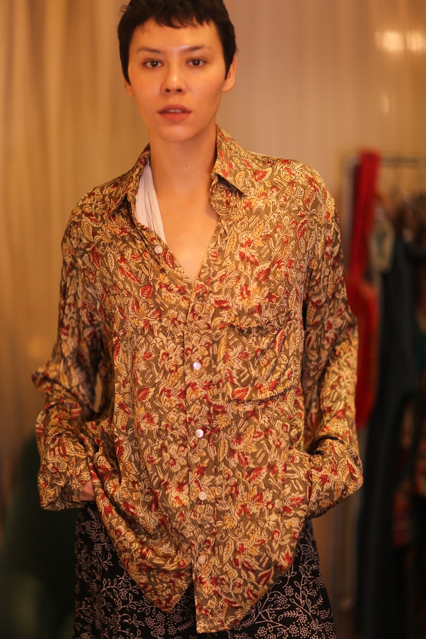 SILK BOYFRIEND SHIRT BILLIE AHAUNG - MOMO STUDIO BERLIN - Berlin Concept Store - sustainable & ethical fashion