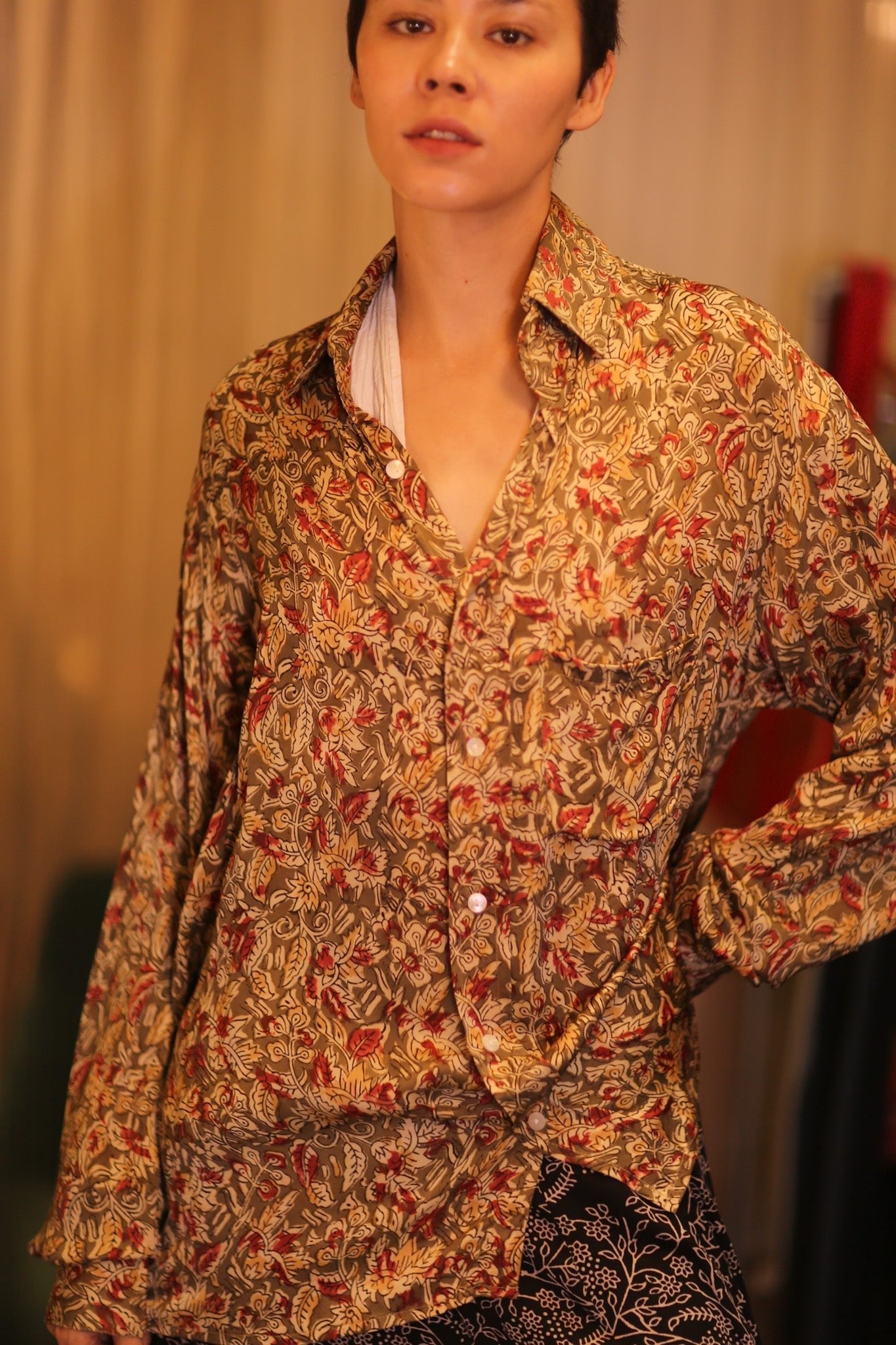 SILK BOYFRIEND SHIRT BILLIE AHAUNG - MOMO STUDIO BERLIN - Berlin Concept Store - sustainable & ethical fashion