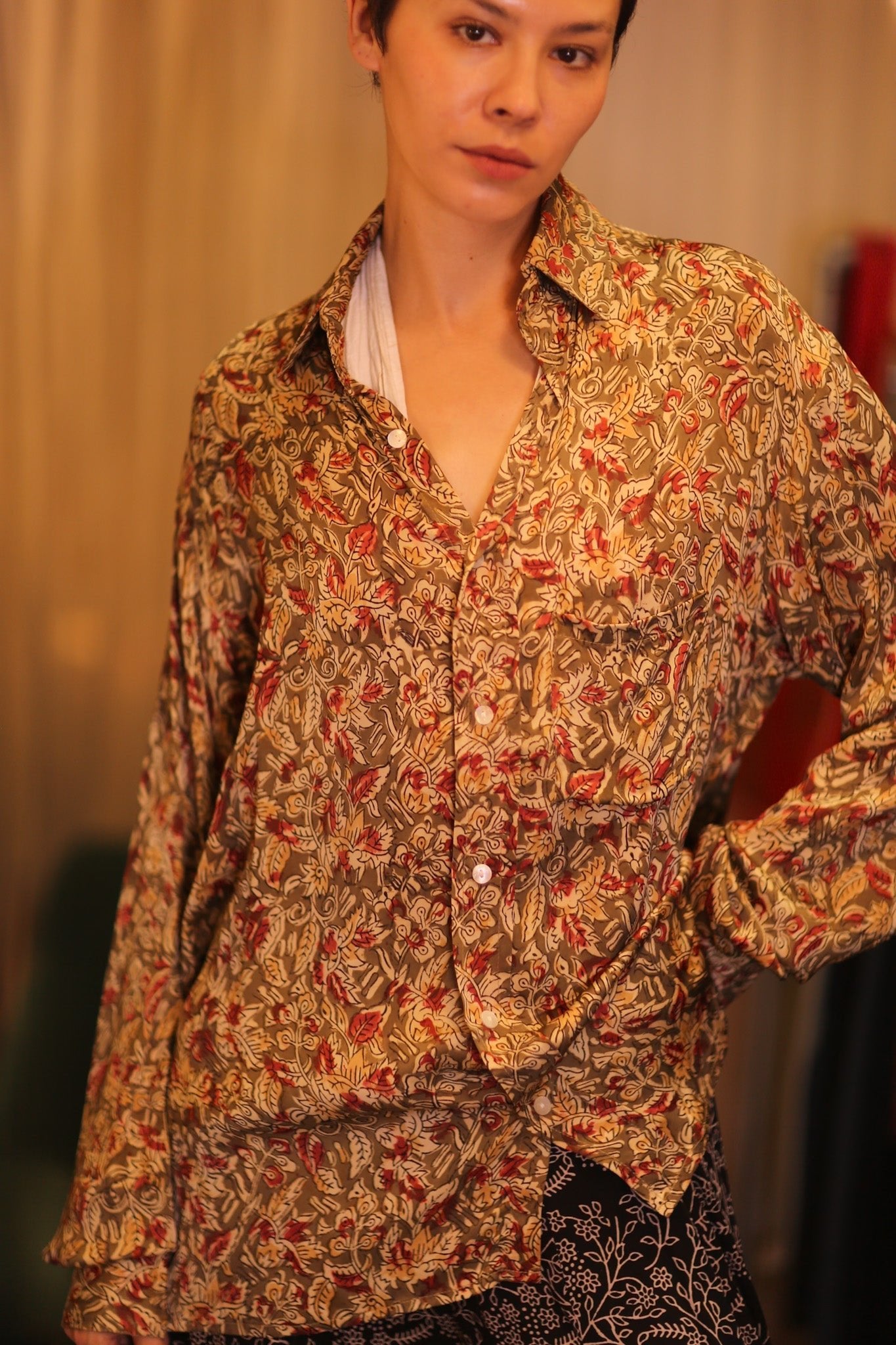 SILK BOYFRIEND SHIRT BILLIE AHAUNG - MOMO STUDIO BERLIN - Berlin Concept Store - sustainable & ethical fashion