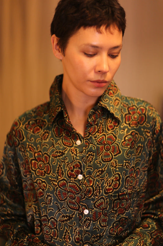 SILK BOYFRIEND SHIRT BILLIE HTOO - MOMO STUDIO BERLIN - Berlin Concept Store - sustainable & ethical fashion