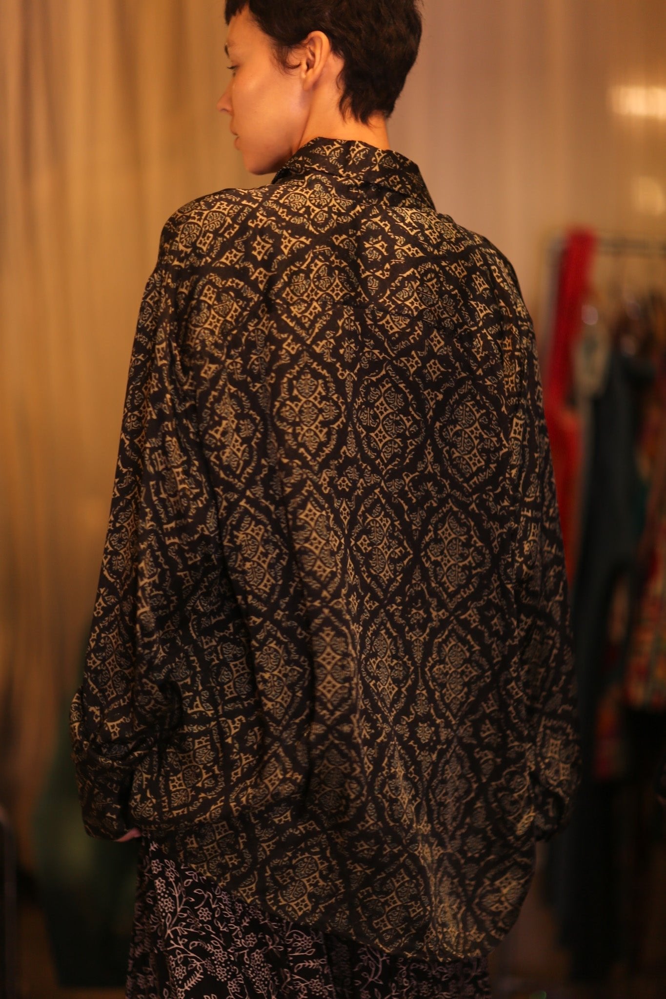 SILK BOYFRIEND SHIRT BILLIE KANA - MOMO STUDIO BERLIN - Berlin Concept Store - sustainable & ethical fashion