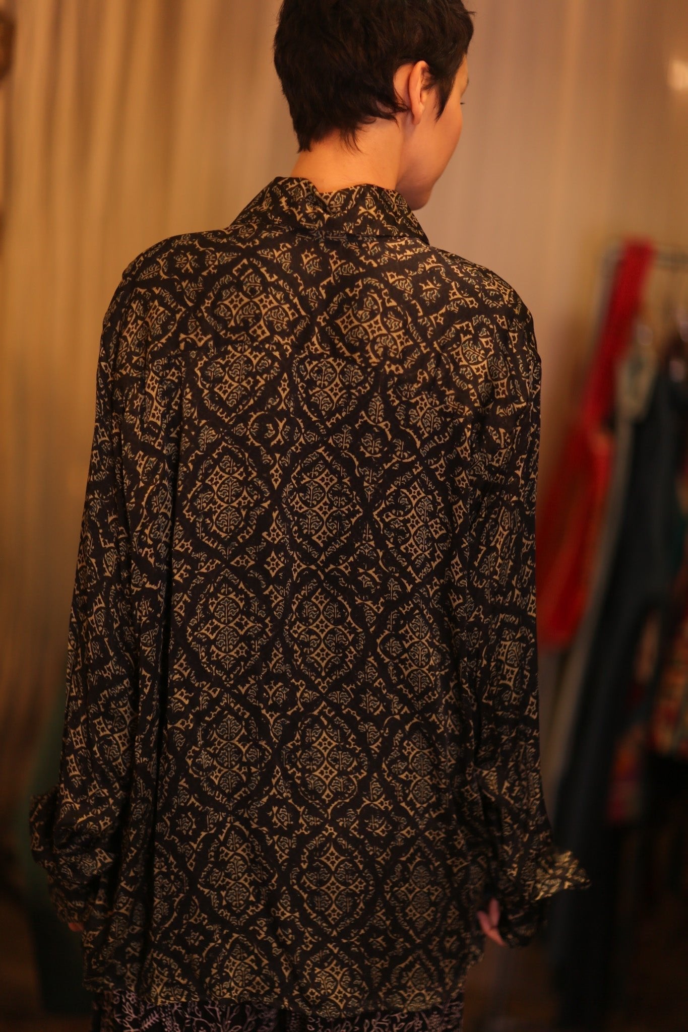 SILK BOYFRIEND SHIRT BILLIE KANOTE - MOMO STUDIO BERLIN - Berlin Concept Store - sustainable & ethical fashion