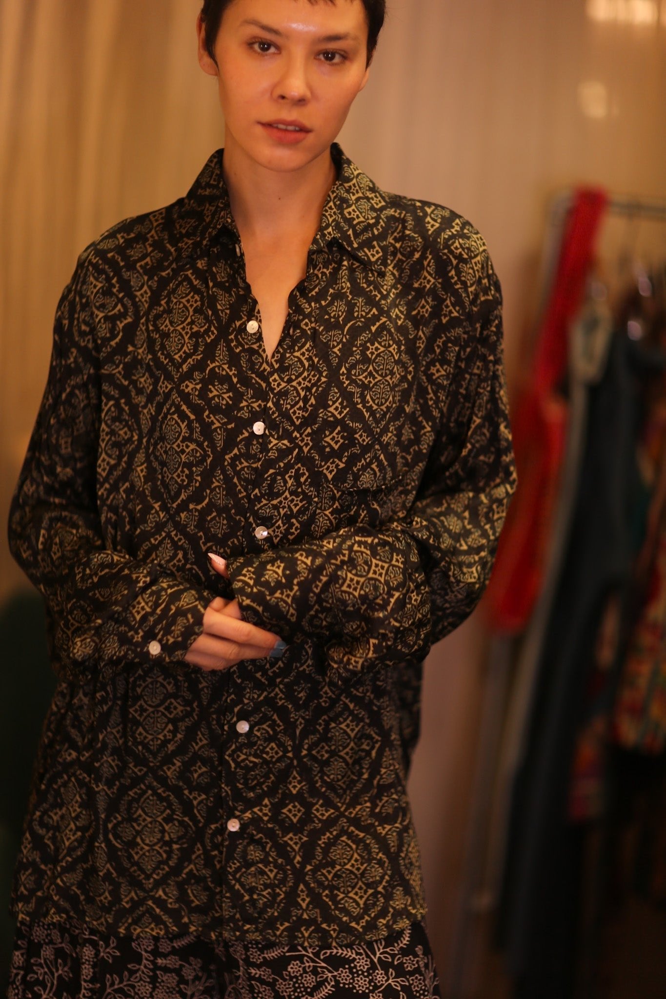 SILK BOYFRIEND SHIRT BILLIE KANOTE - MOMO STUDIO BERLIN - Berlin Concept Store - sustainable & ethical fashion